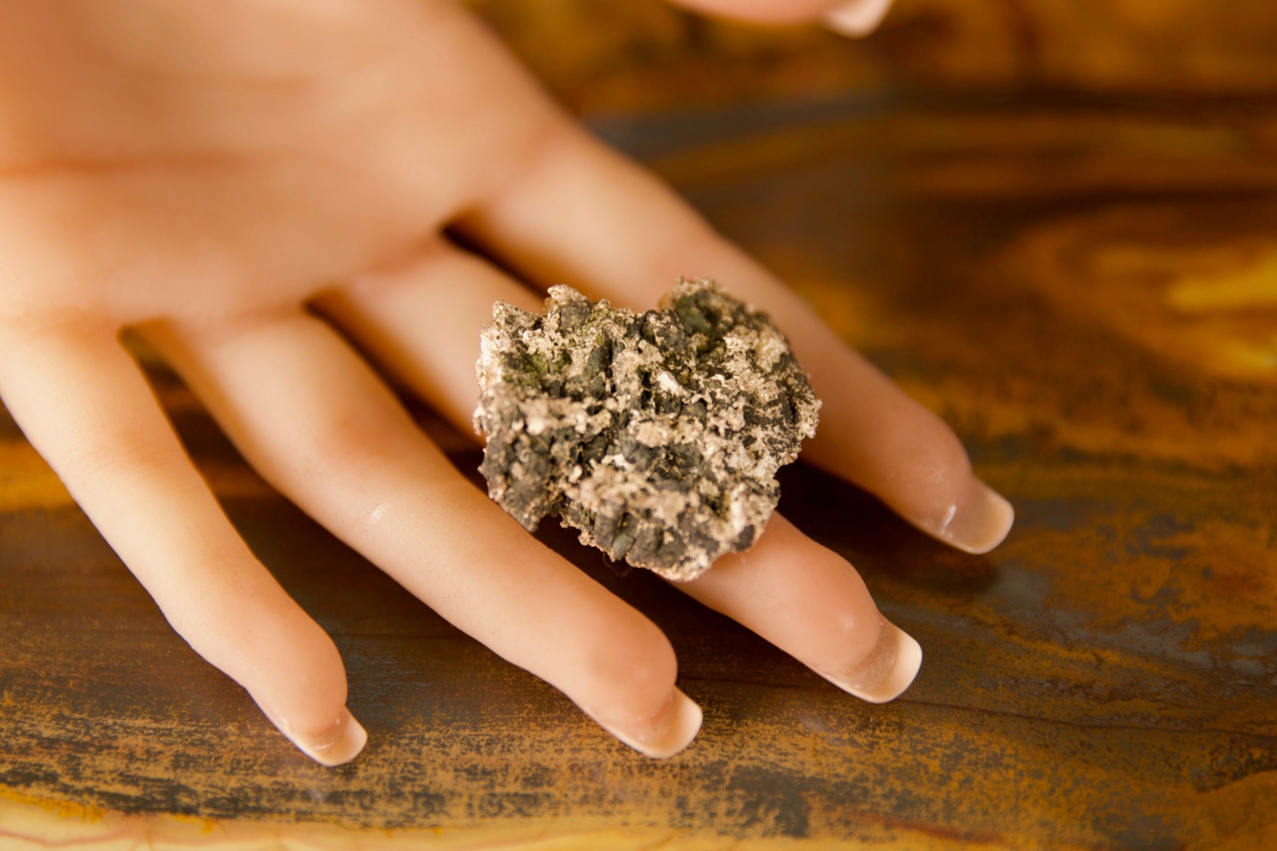 Silver Crystal Half-Breed Specimen 53.8g from Michigan