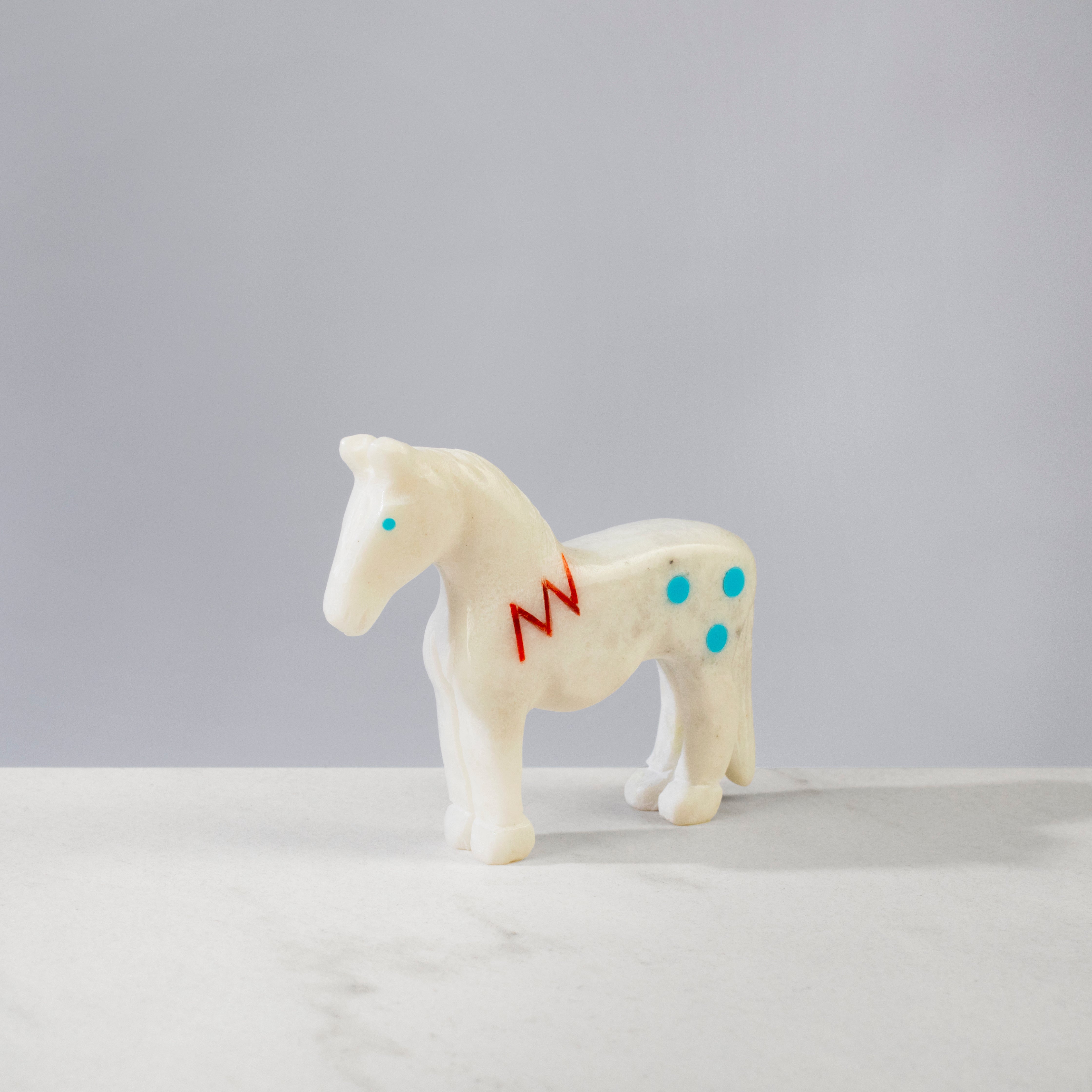 Kalifano Native American Fetish Carvings Andres Lementino White Marble Handmade Zuni Fetish Horse Carving NAC405.001