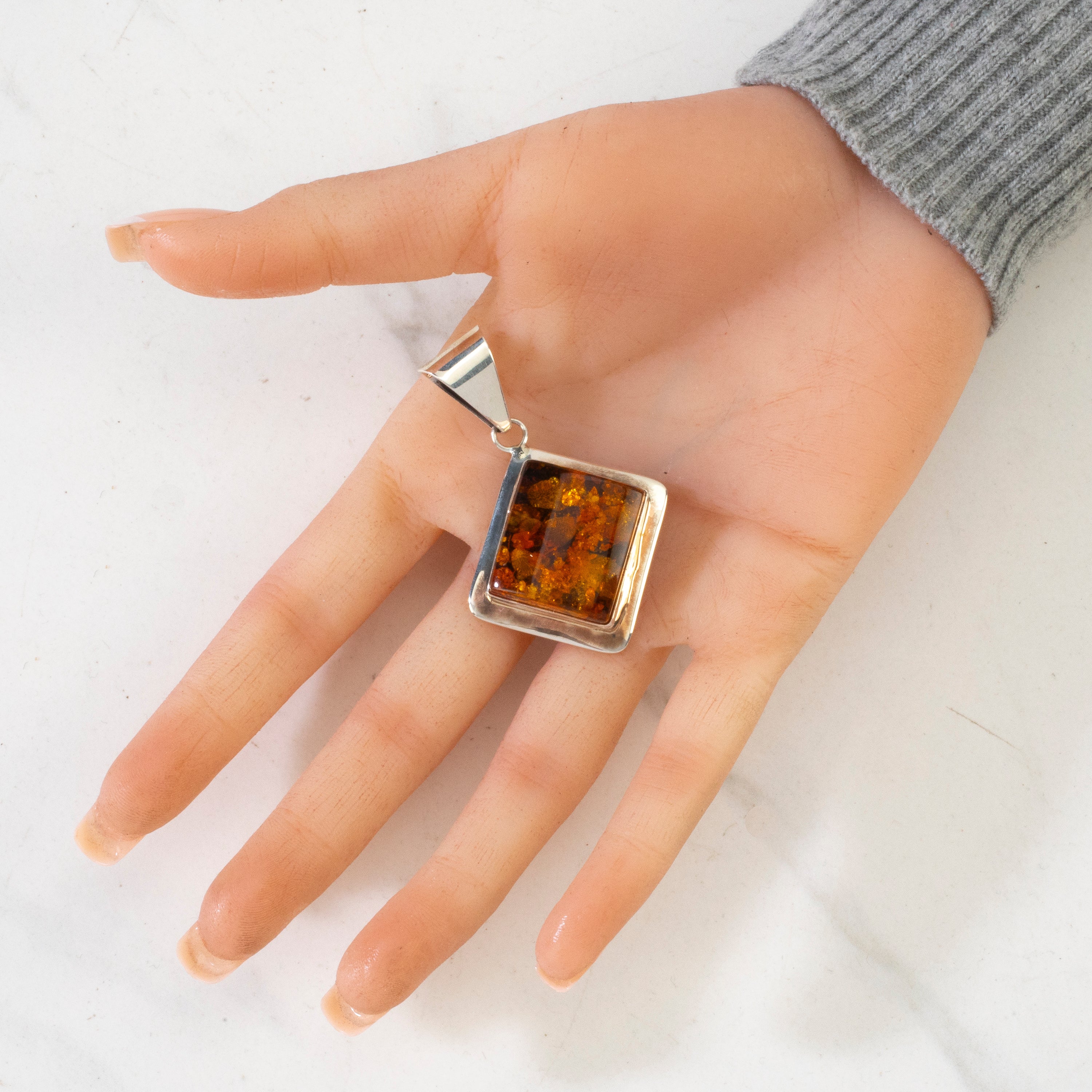 Kalifano Native American Jewelry Paul Livingston Amber Navajo USA Native American Made 925 Sterling Silver NAN450.013
