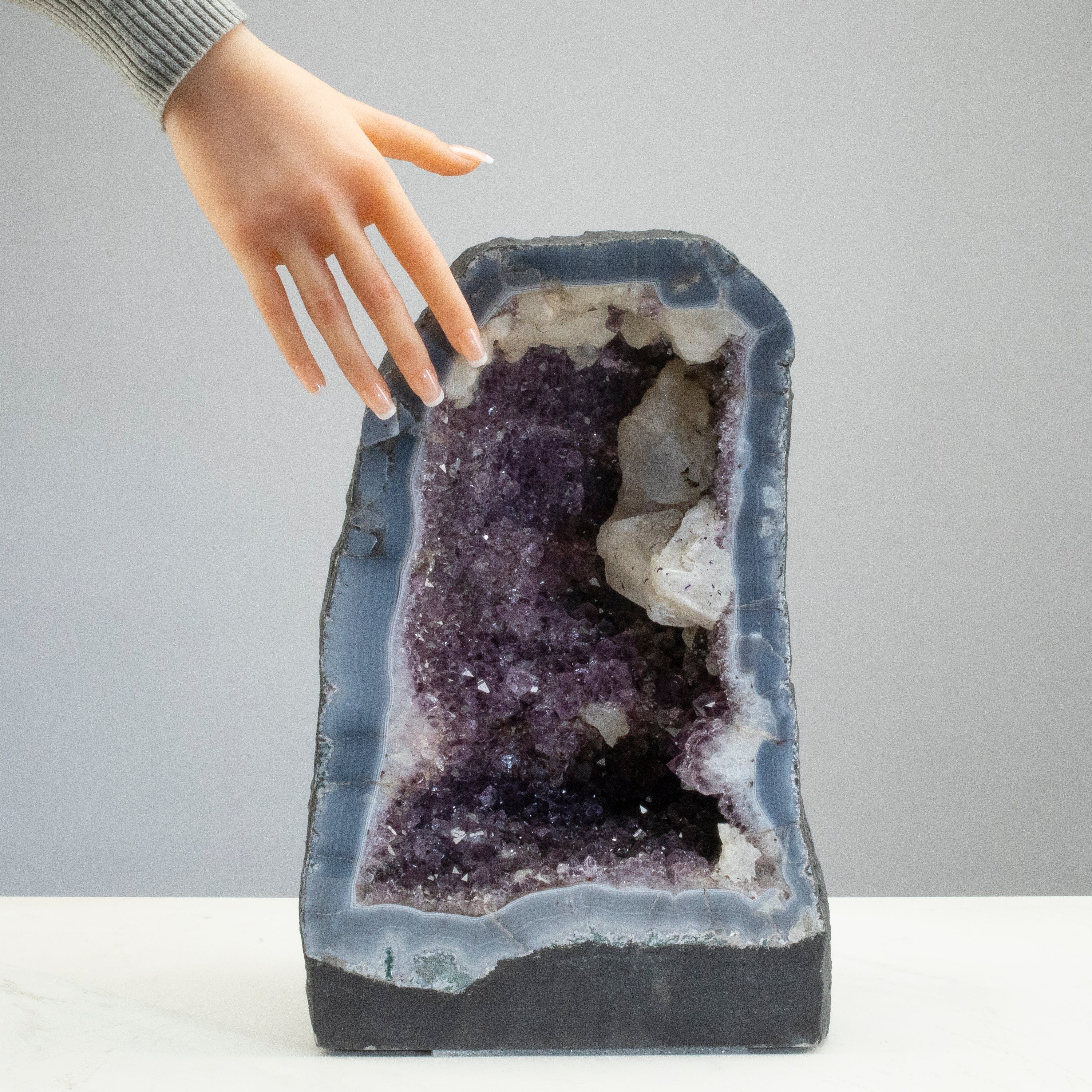 Kalifano Amethyst Amethyst Geode Cathedral from Brazil - 14" / 31.7lbs BAG5000.004