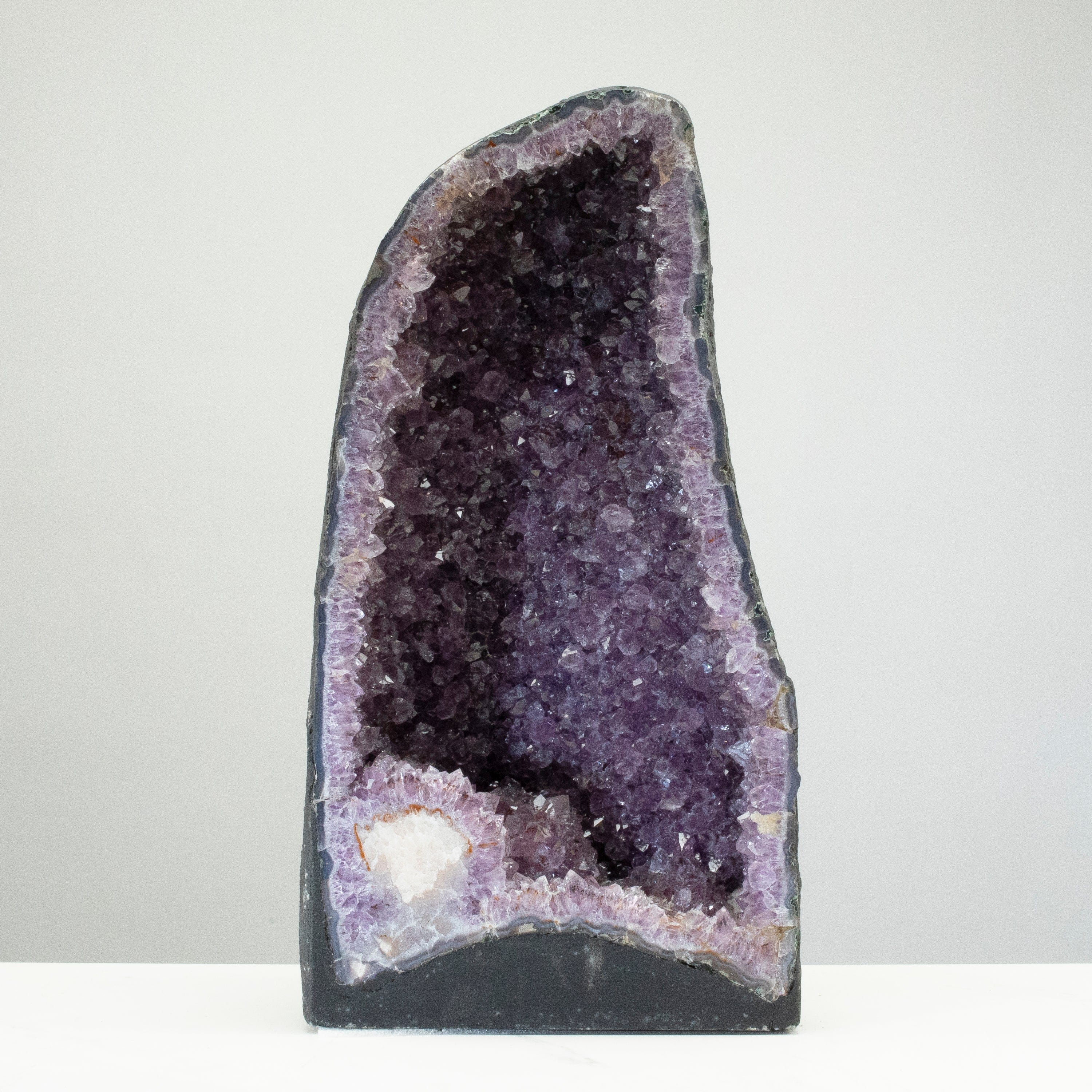 Kalifano Amethyst Amethyst Geode Cathedral from Brazil - 19" / 47.1lbs BAG6400.007