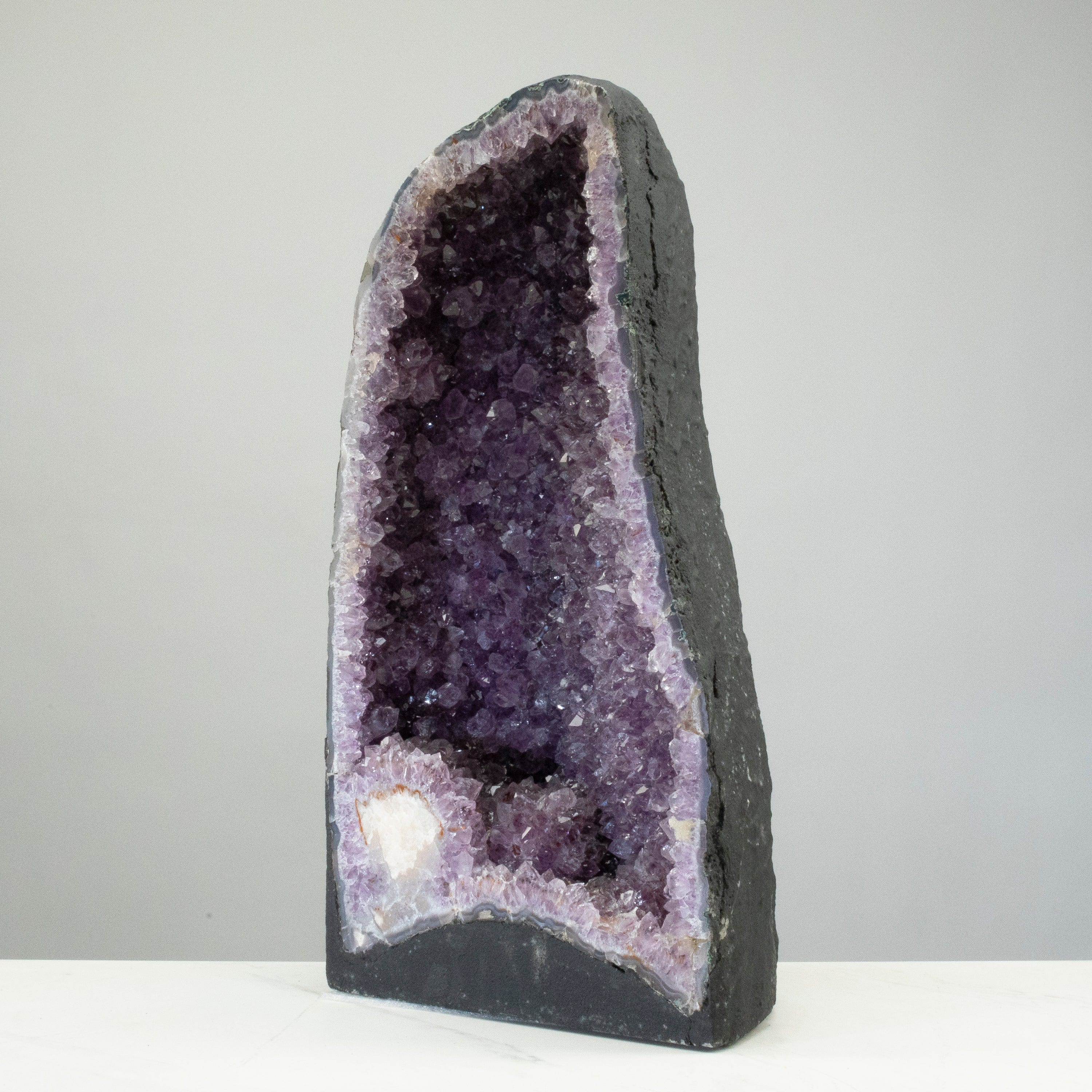 Kalifano Amethyst Amethyst Geode Cathedral from Brazil - 19" / 47.1lbs BAG6400.007