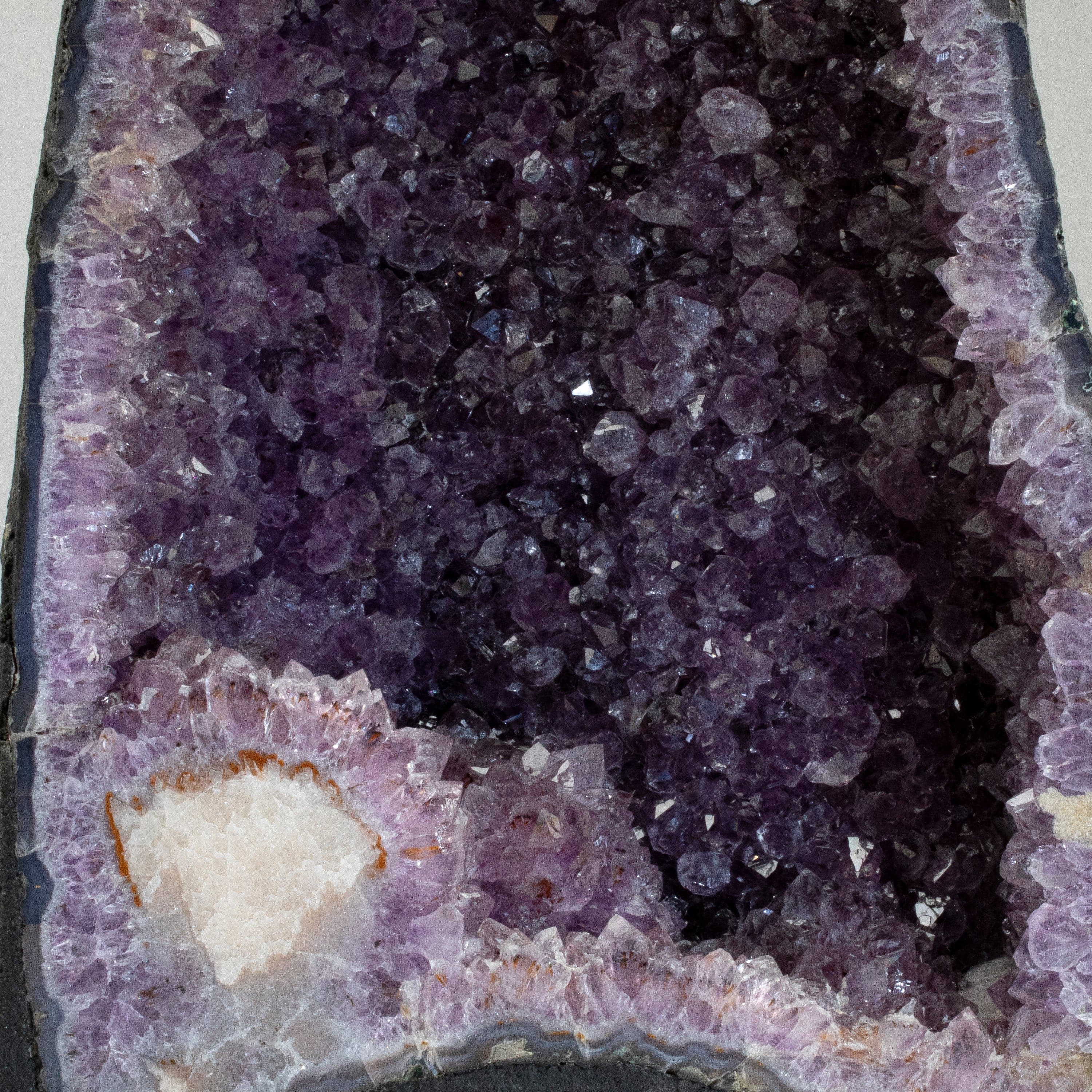 Kalifano Amethyst Amethyst Geode Cathedral from Brazil - 19" / 47.1lbs BAG6400.007