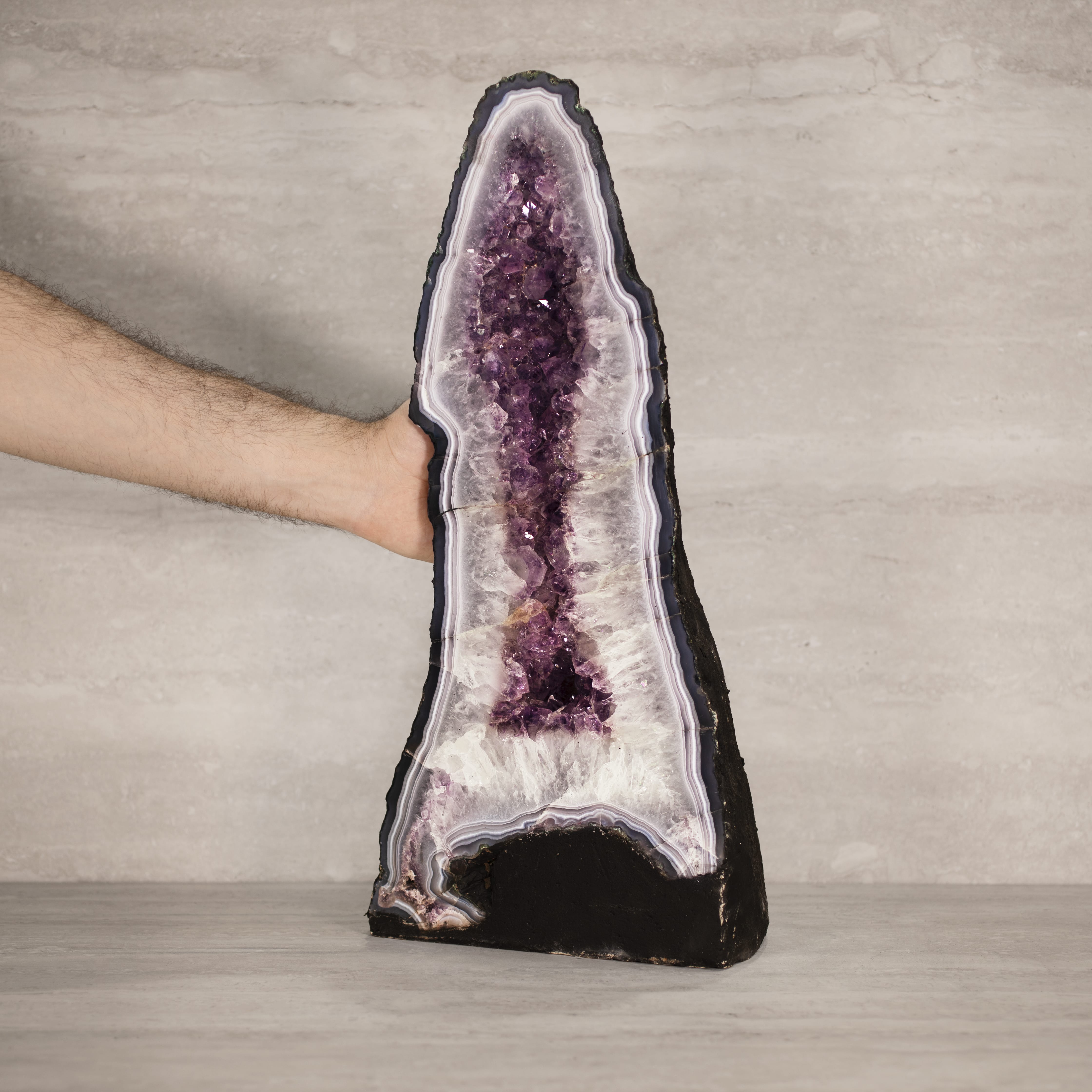 Kalifano Amethyst Amethyst Geode Cathedral from Brazil - 20.5" / 40 lbs BAG3200.014