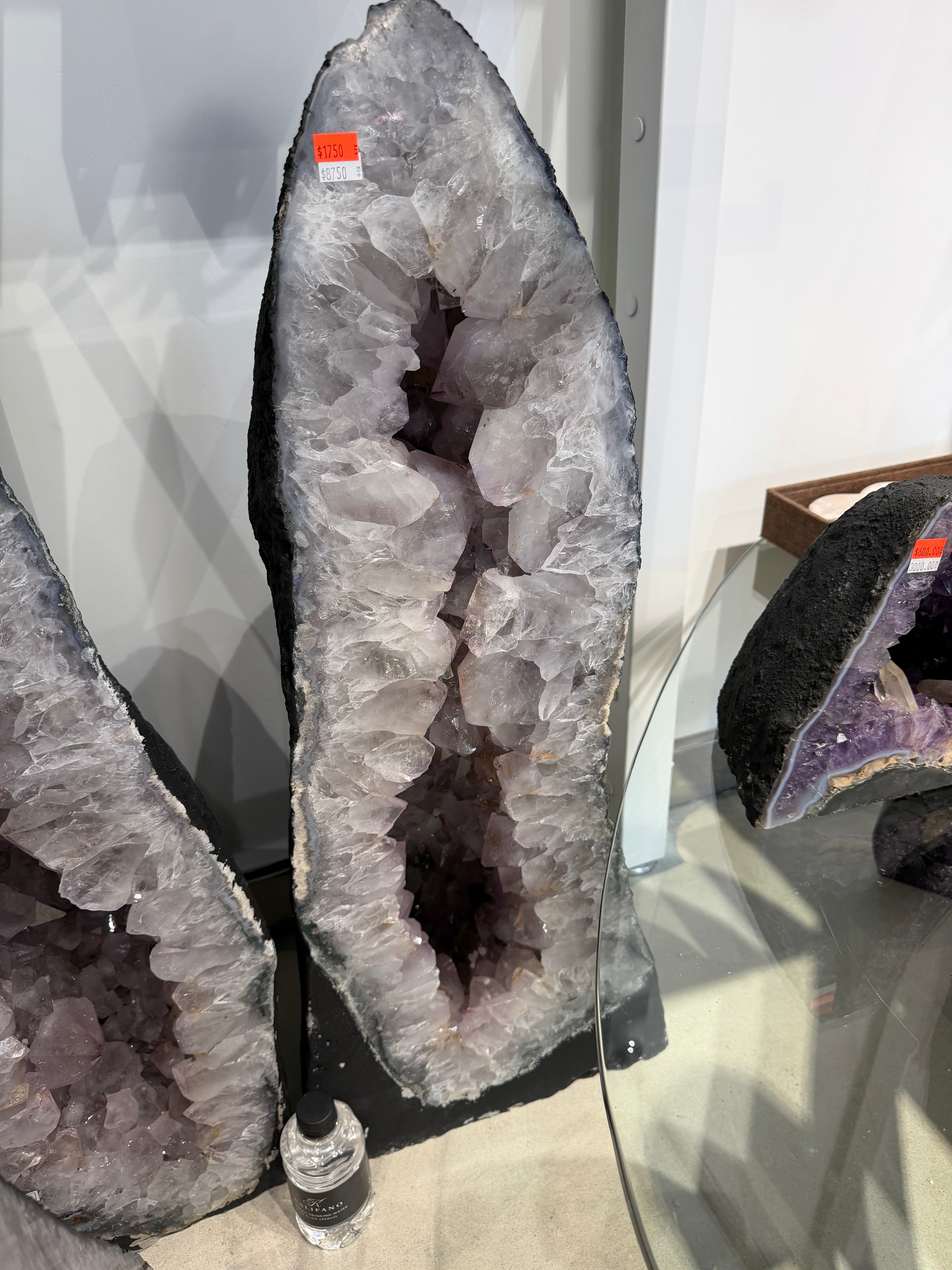 Kalifano Amethyst Amethyst Geode Cathedral from Brazil - 32" / 127 lbs BAG7000.007