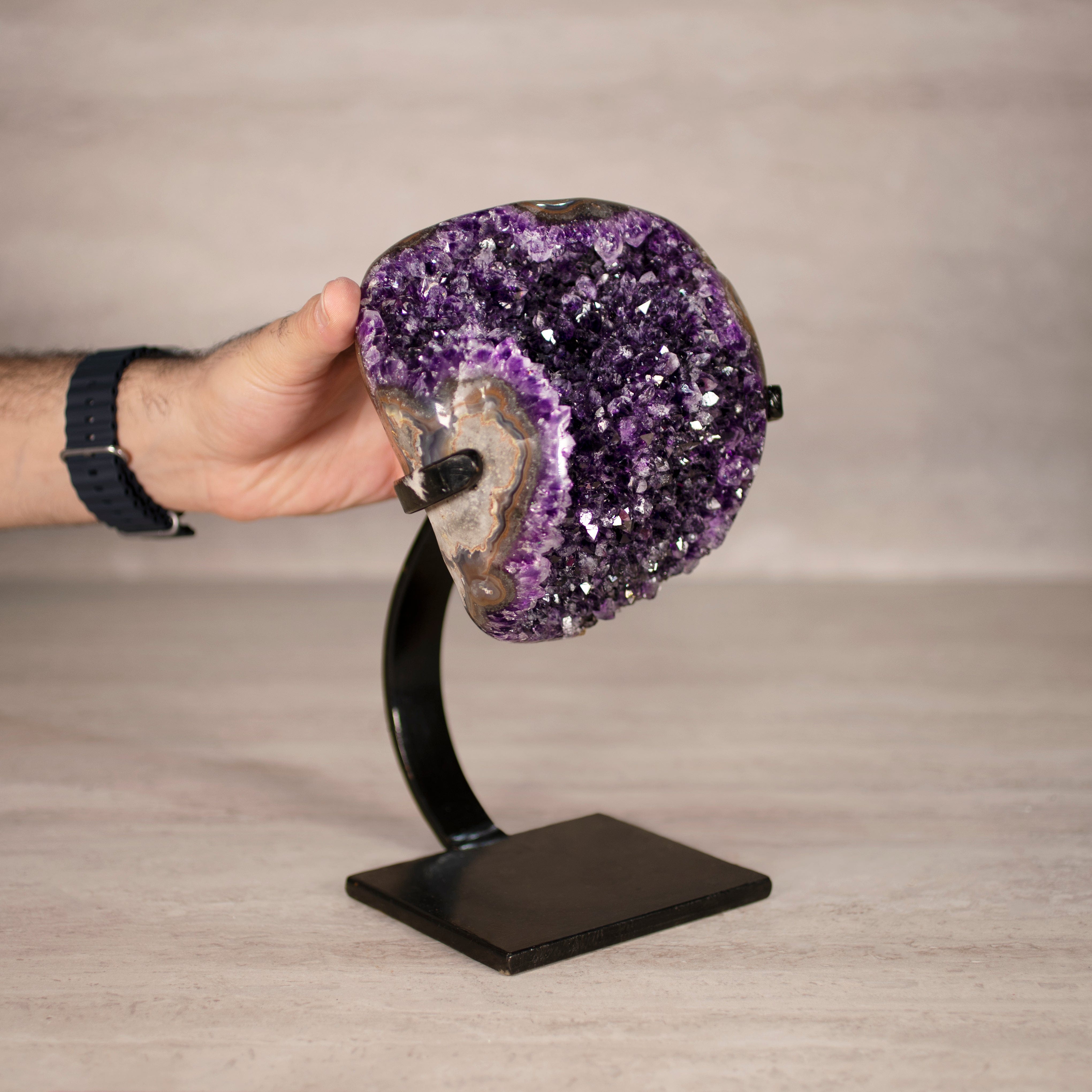 Kalifano Amethyst Amethyst Geode on Custom Stand from Uruguay - 10 in / 7.5 lbs UAG3400.012