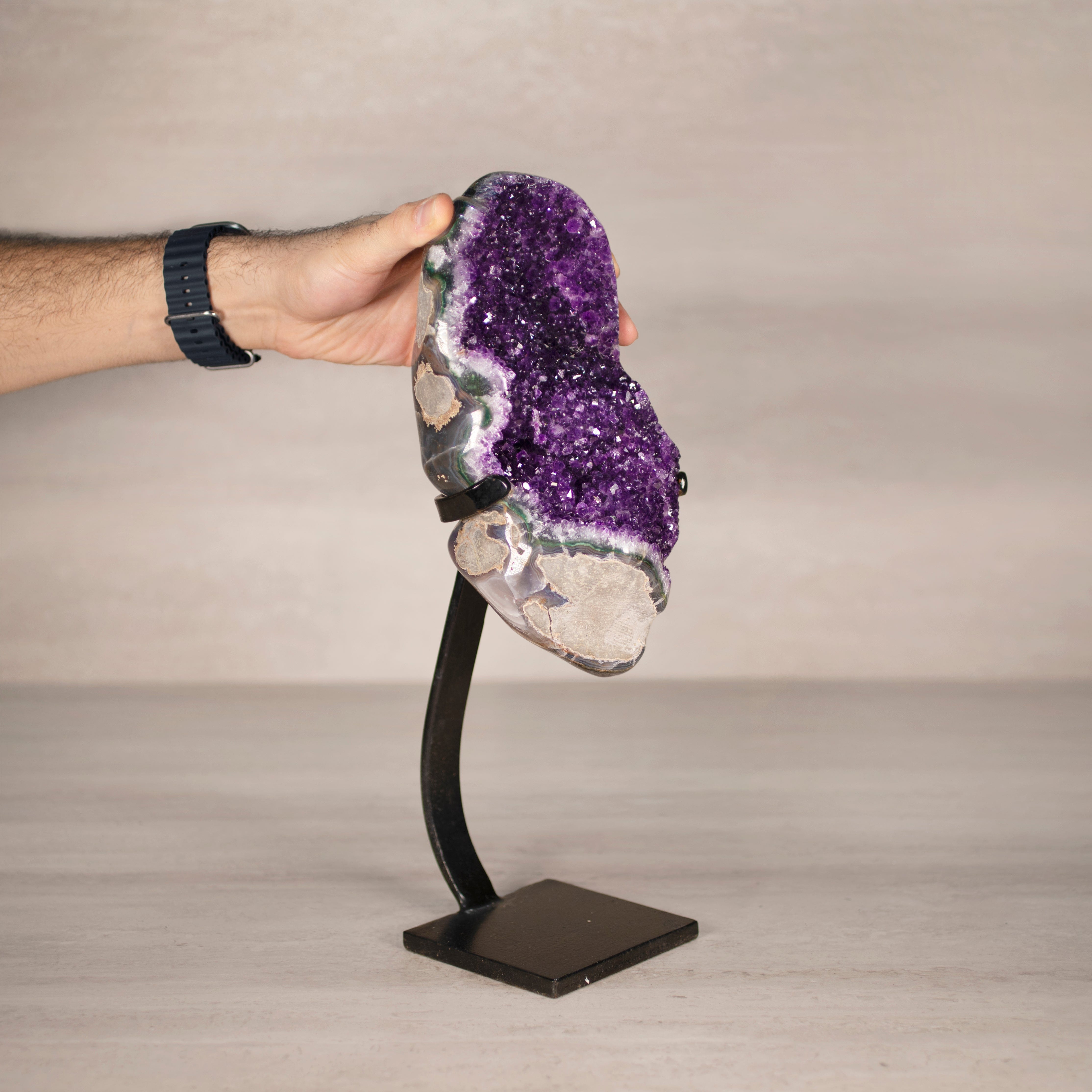 Kalifano Amethyst Amethyst Geode on Custom Stand from Uruguay - 14.5 in / 9 lbs UAG4100.007