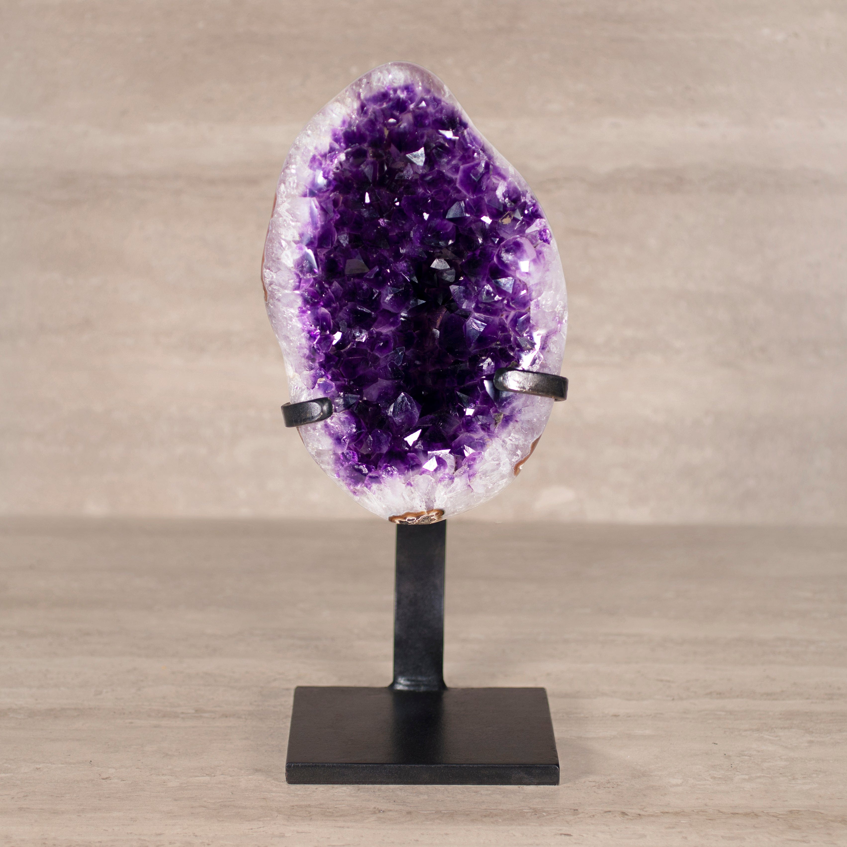 Kalifano Amethyst Amethyst Geode on Custom Stand from Uruguay - 16 in / 15 lbs UAG3600.014