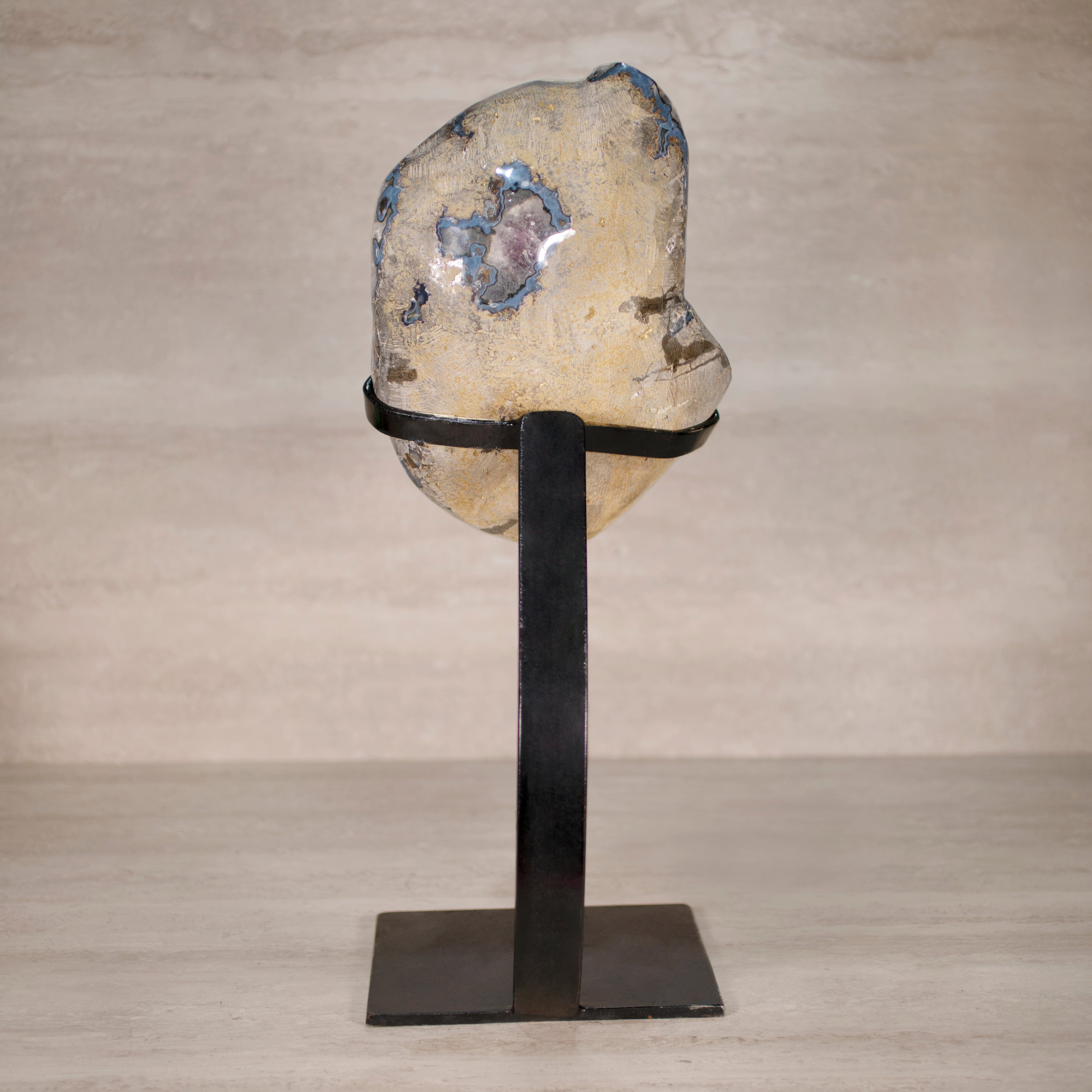 Kalifano Amethyst Amethyst Geode on Custom Stand from Uruguay - 21 in / 22 lbs UAG10000.006