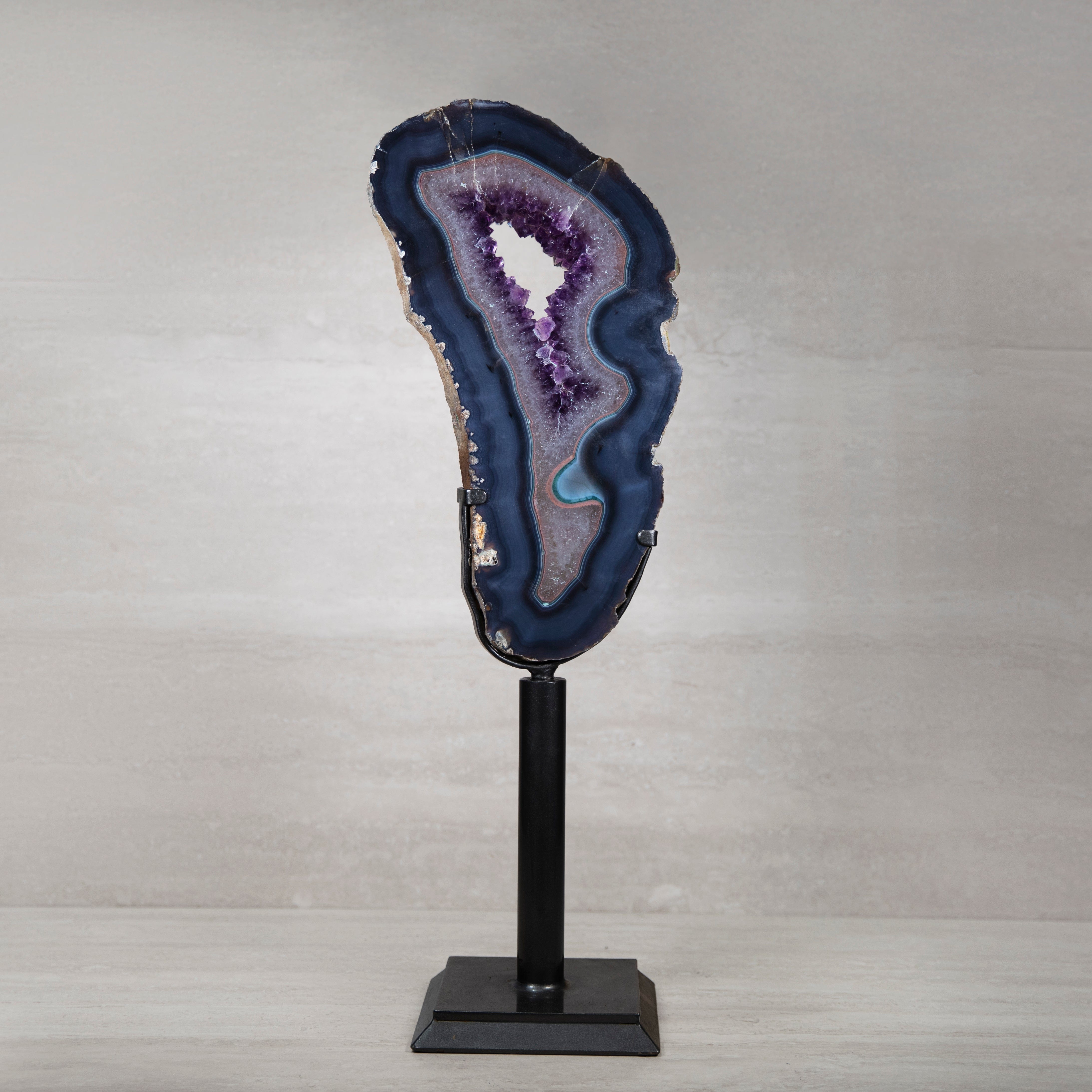 Kalifano Amethyst Amethyst Geode on Custom Stand from Uruguay - 29 in / 19 lbs UAG20000.007