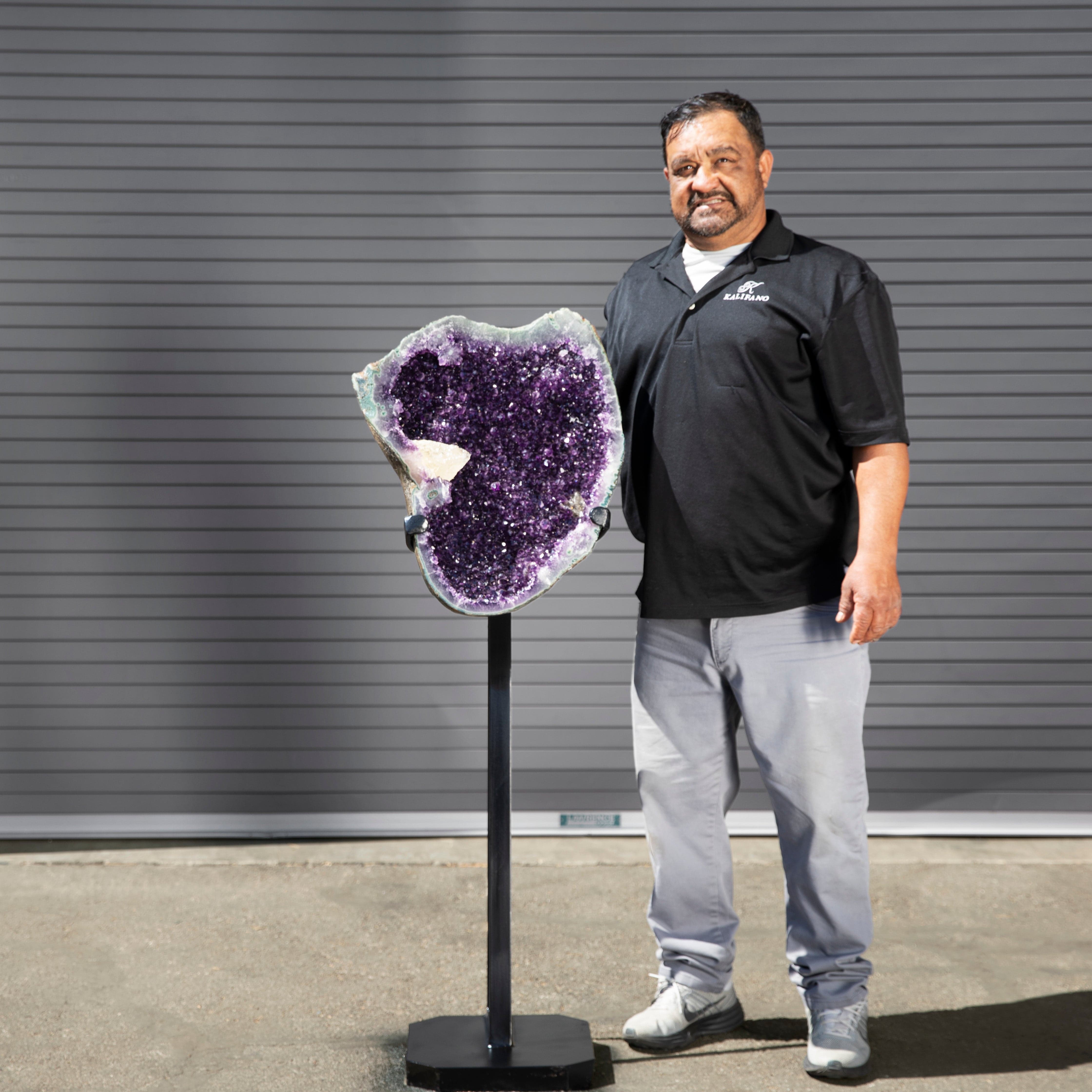 Kalifano Amethyst Amethyst Geode on Custom Stand from Uruguay - 52 in / 110 lbs UAG36000.007
