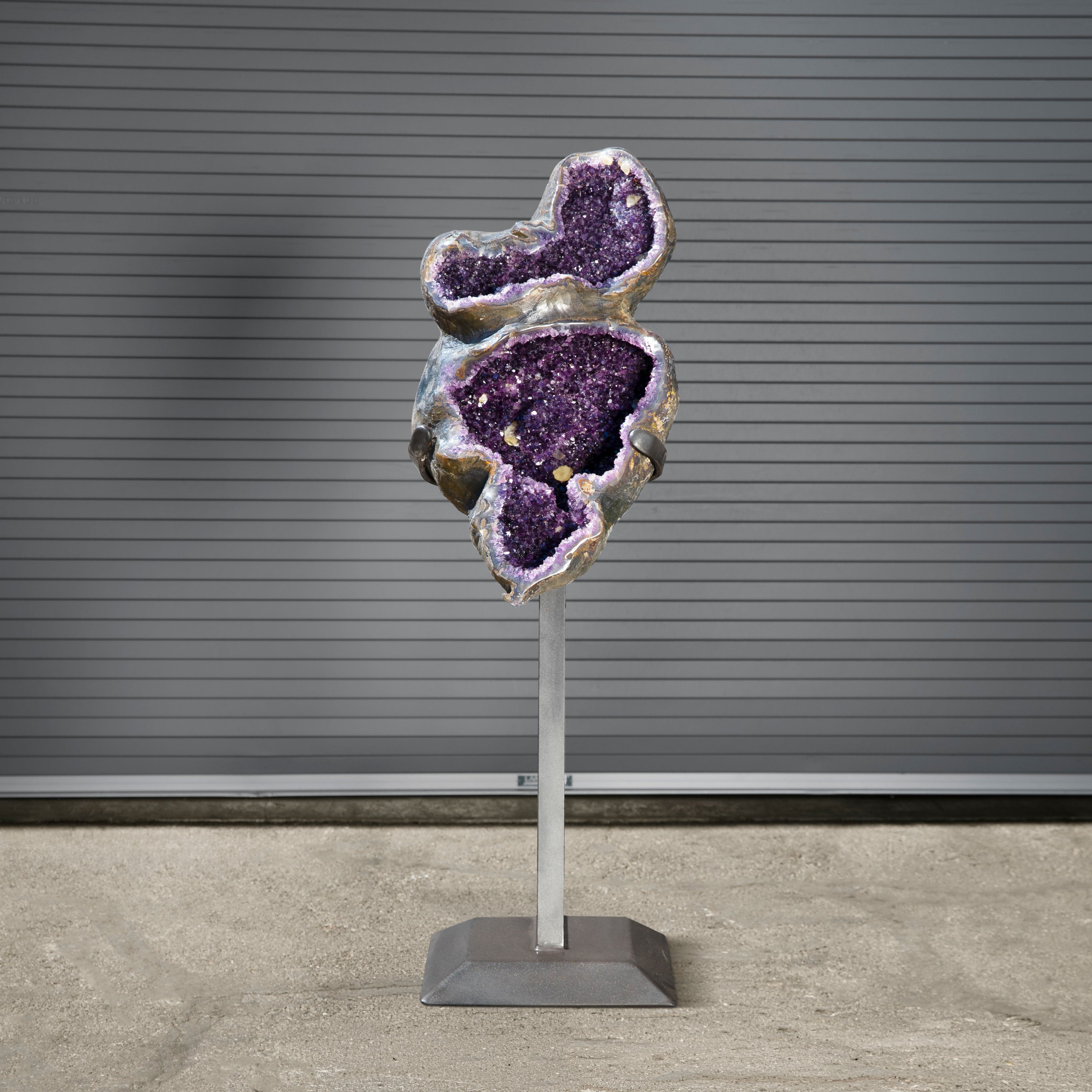 Kalifano Amethyst Amethyst Geode on Custom Stand from Uruguay - 62 in / 235 lbs UAG60000.002