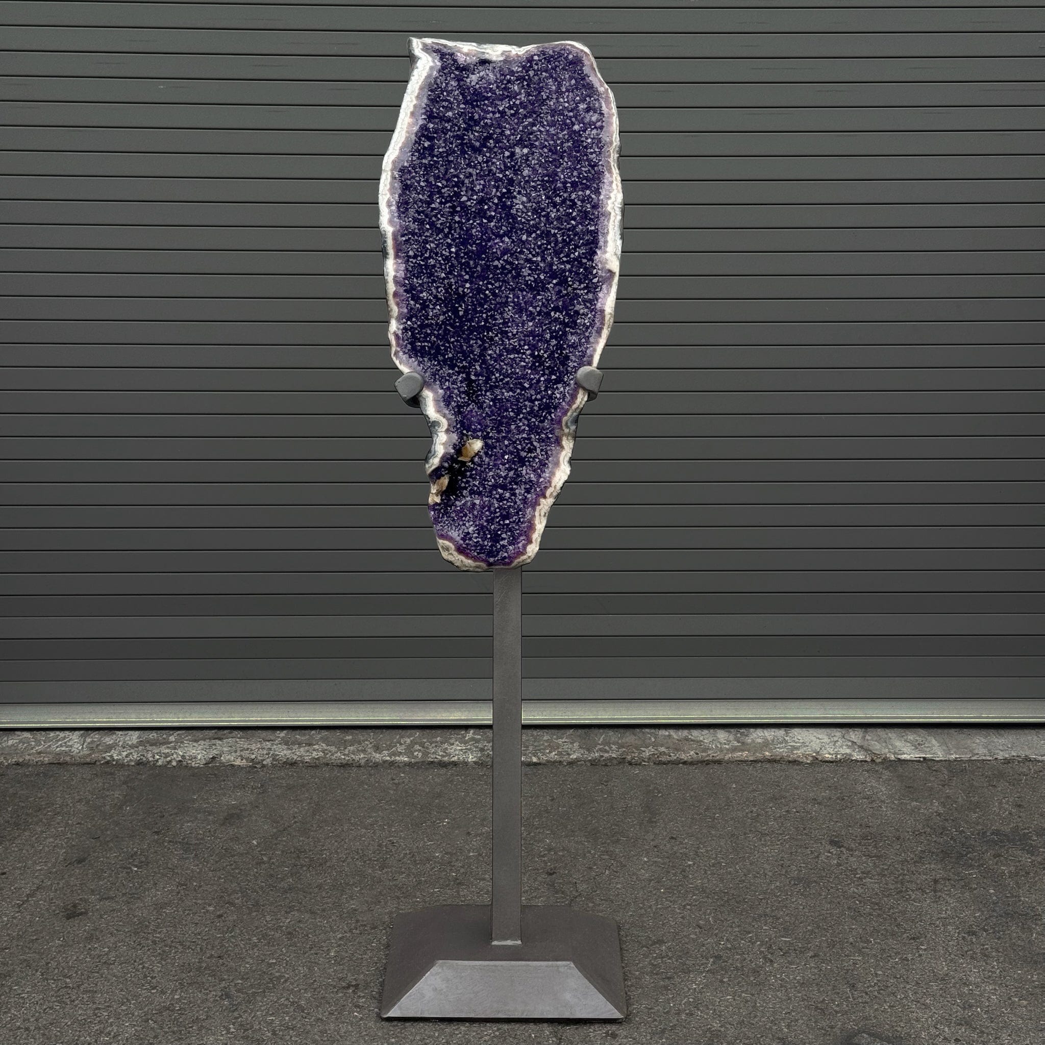 Kalifano Amethyst Amethyst Geode on Custom Stand from Uruguay - 64 in / 214 lbs UAG96000.001