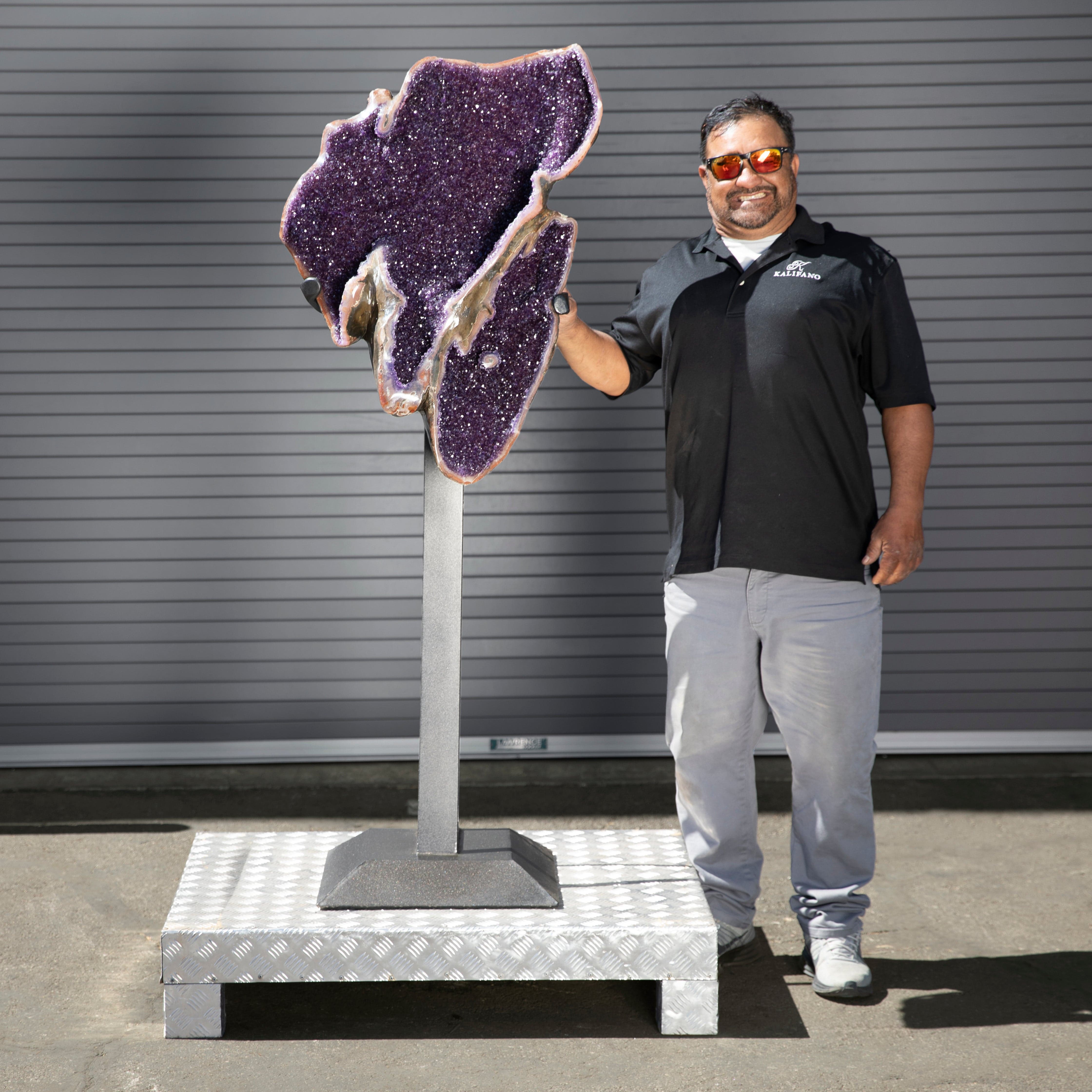 Kalifano Amethyst Amethyst Geode on Custom Stand from Uruguay - 64 in / 275 lbs UAG90000.002