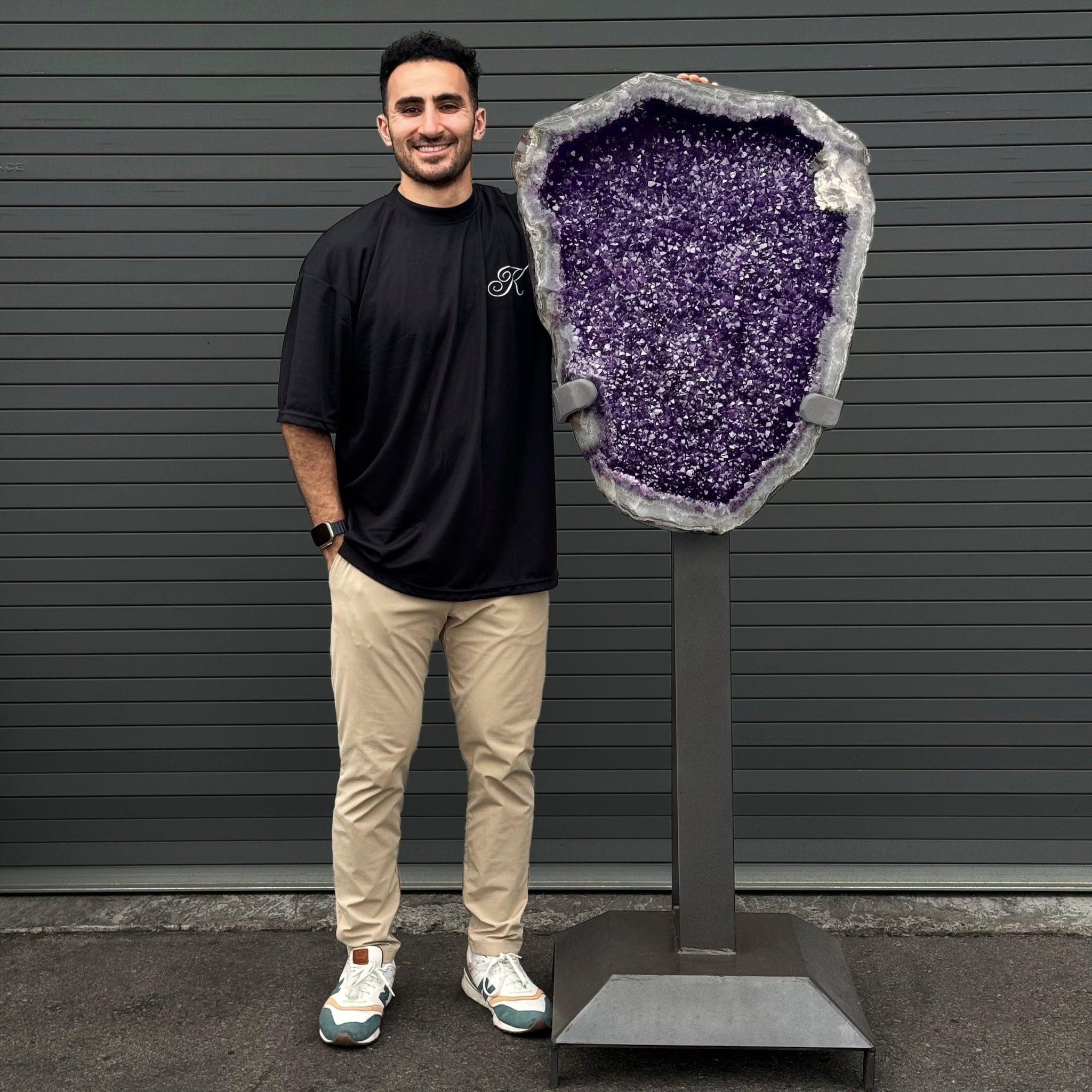 Kalifano Amethyst Amethyst Geode on Custom Stand from Uruguay - 69 in / 520 lbs UAG196000.001