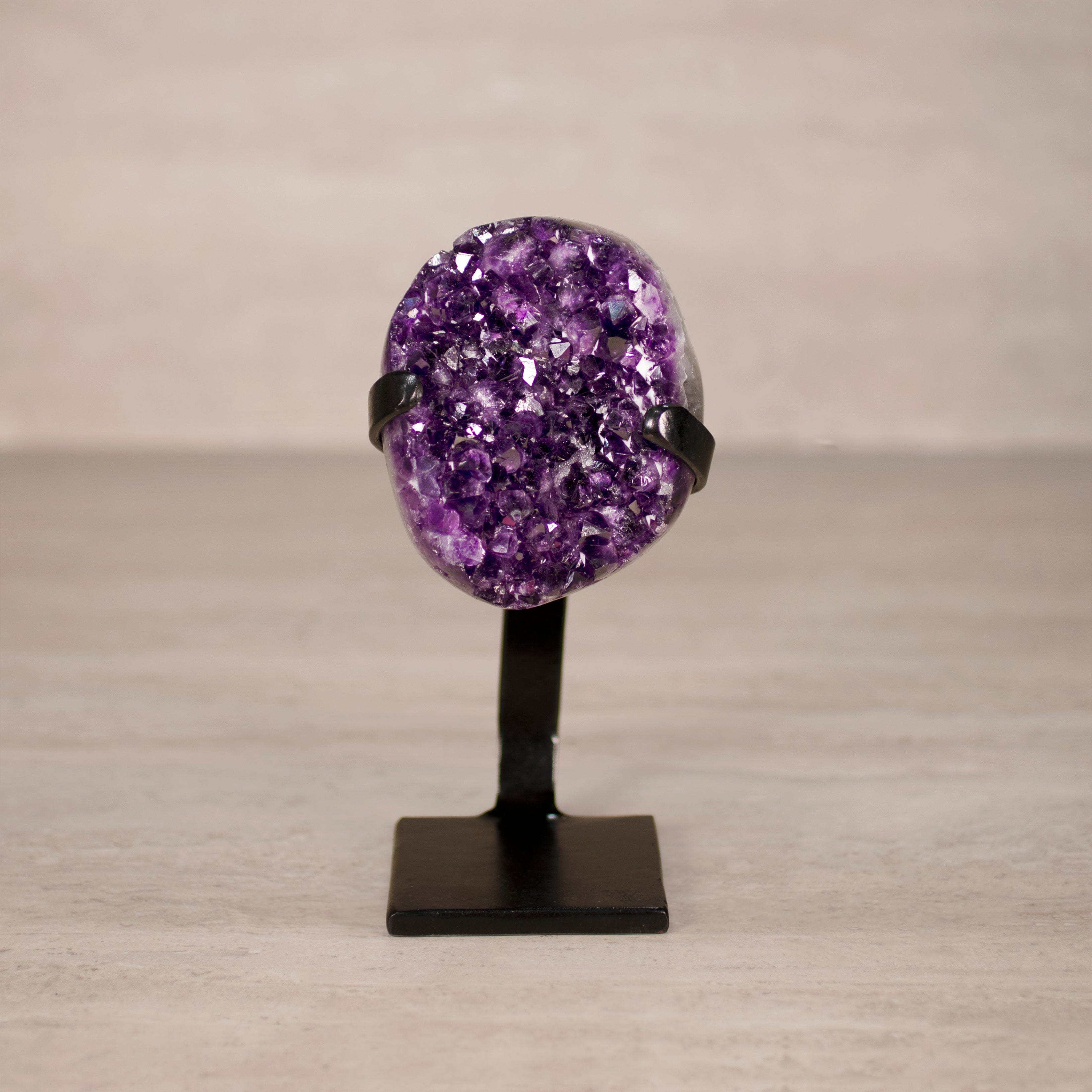 Kalifano Amethyst Amethyst Geode on Custom Stand from Uruguay - 8 in / 4 lbs UAG1900.011