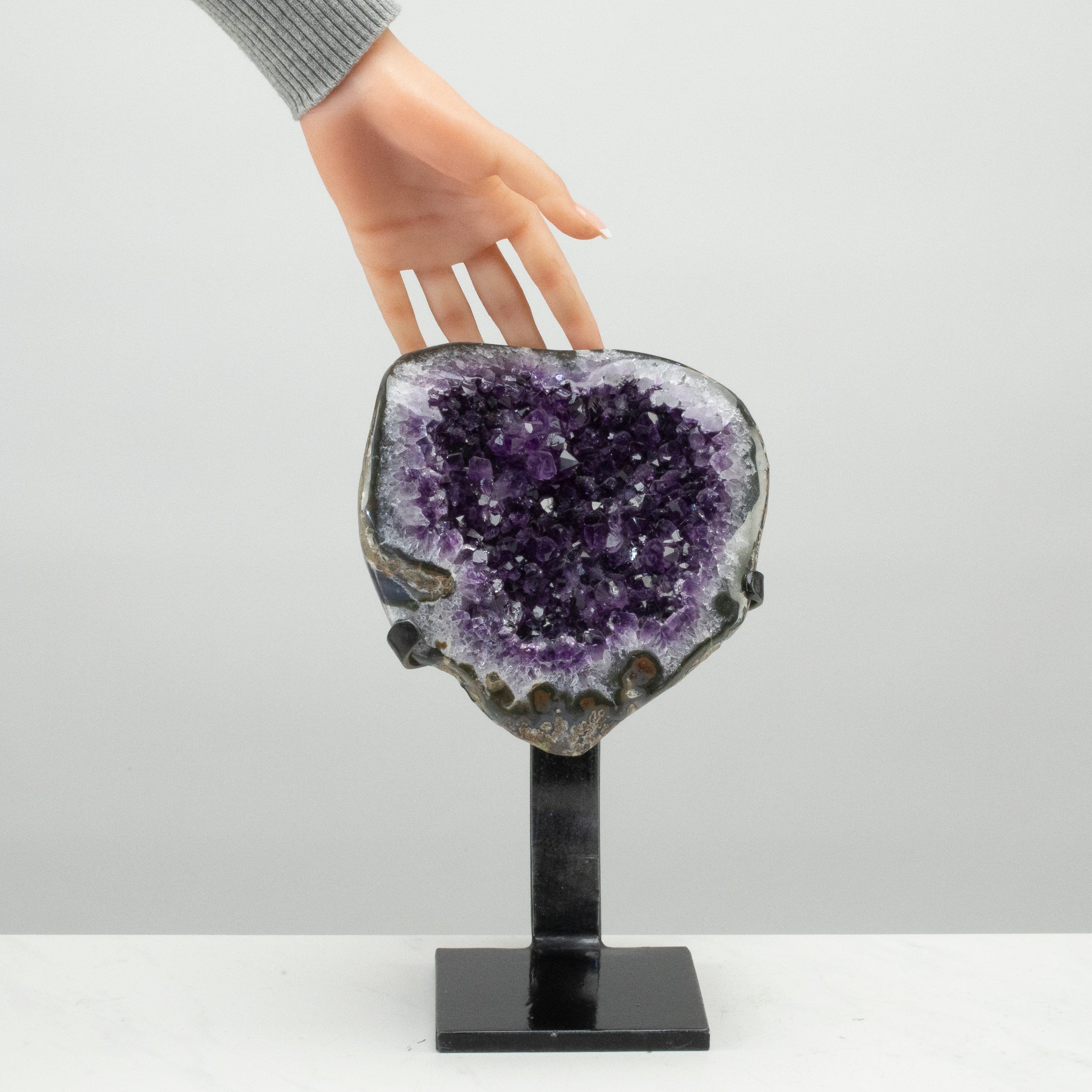 Kalifano Amethyst Uruguayan Amethyst Geode on Custom Stand - 11"/ 8 lbs - (Better Quality) UAG2200-B