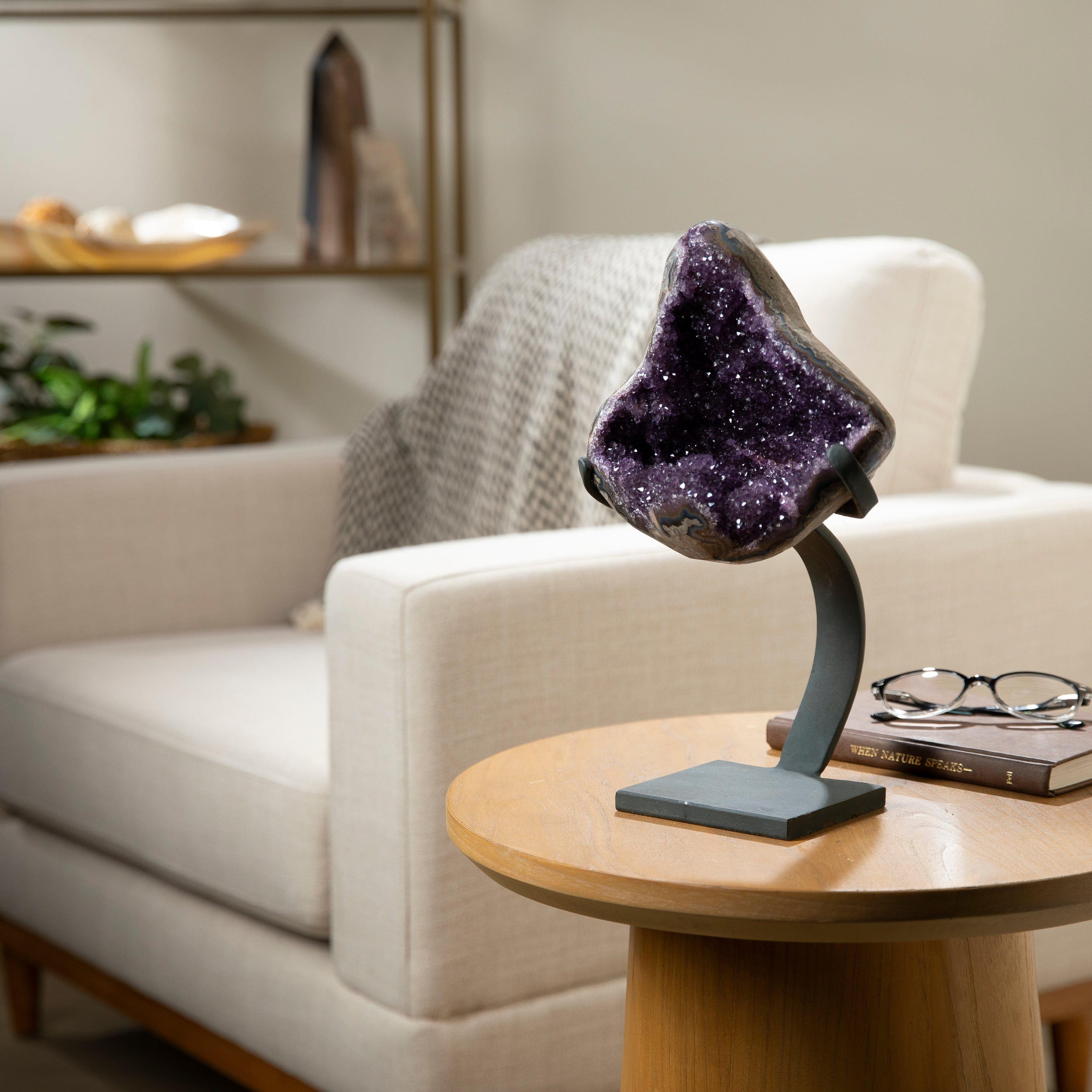 Kalifano Amethyst Uruguayan Amethyst Geode on Custom Stand - 13" / 11 lbs (Good Quality) UAG2000-C