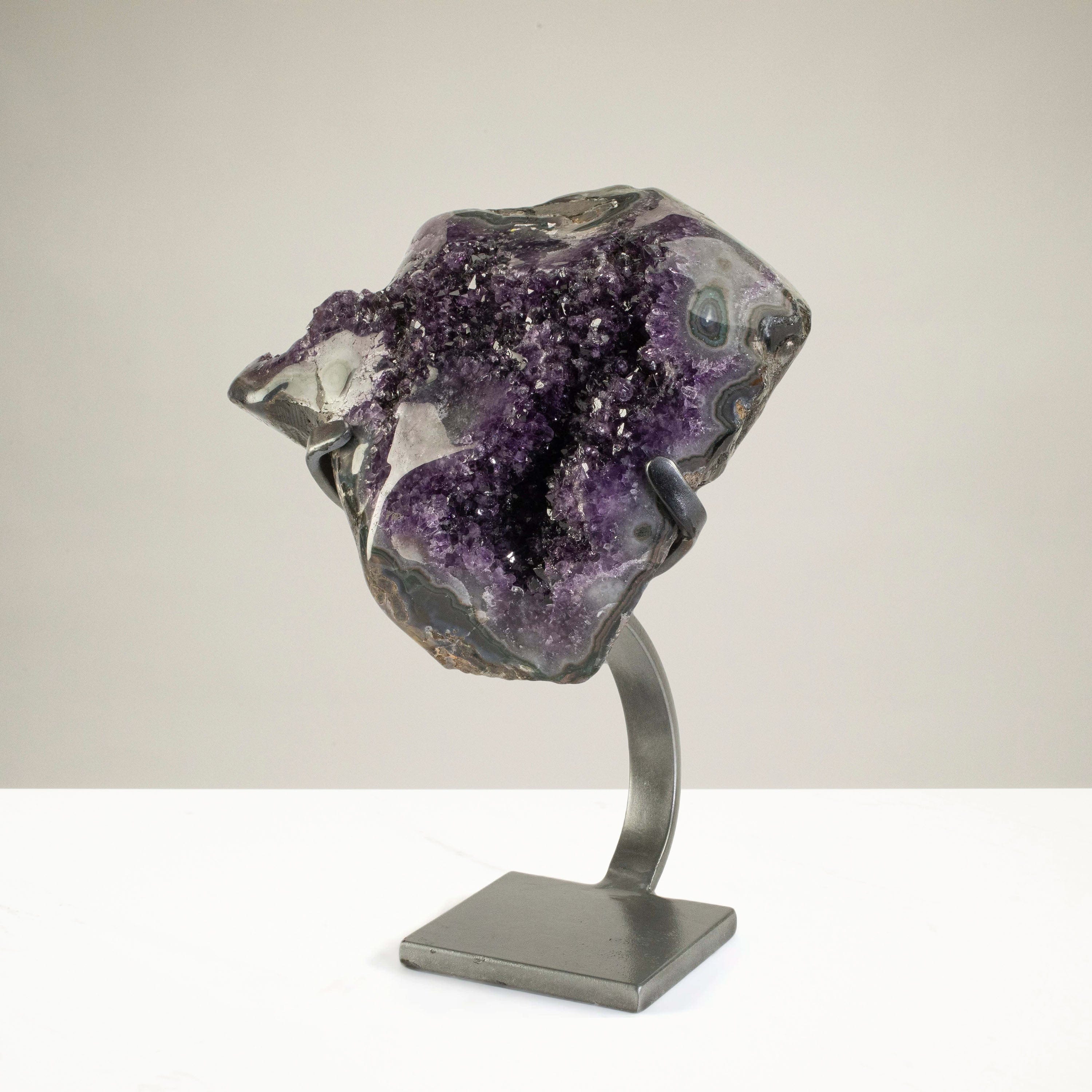 Kalifano Amethyst Uruguayan Amethyst Geode on Custom Stand - 15.4 lbs / 13 in. UAG7000.001