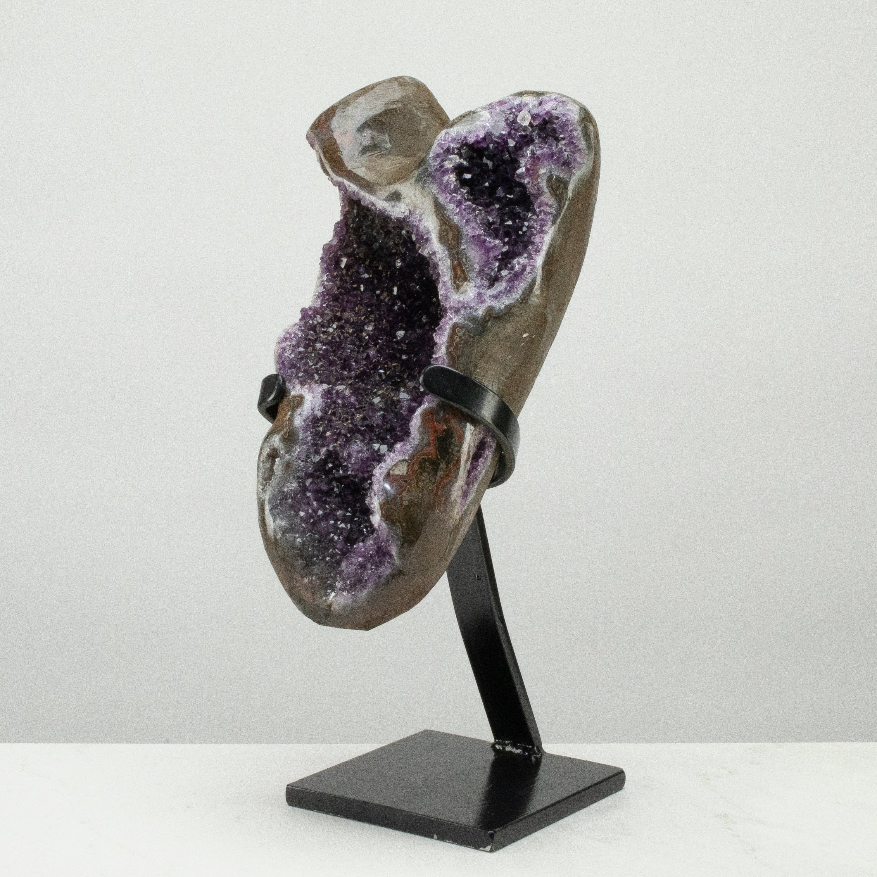 Kalifano Amethyst Uruguayan Amethyst Geode on Custom Stand - 17.5" / 24 lbs UAG6400.005