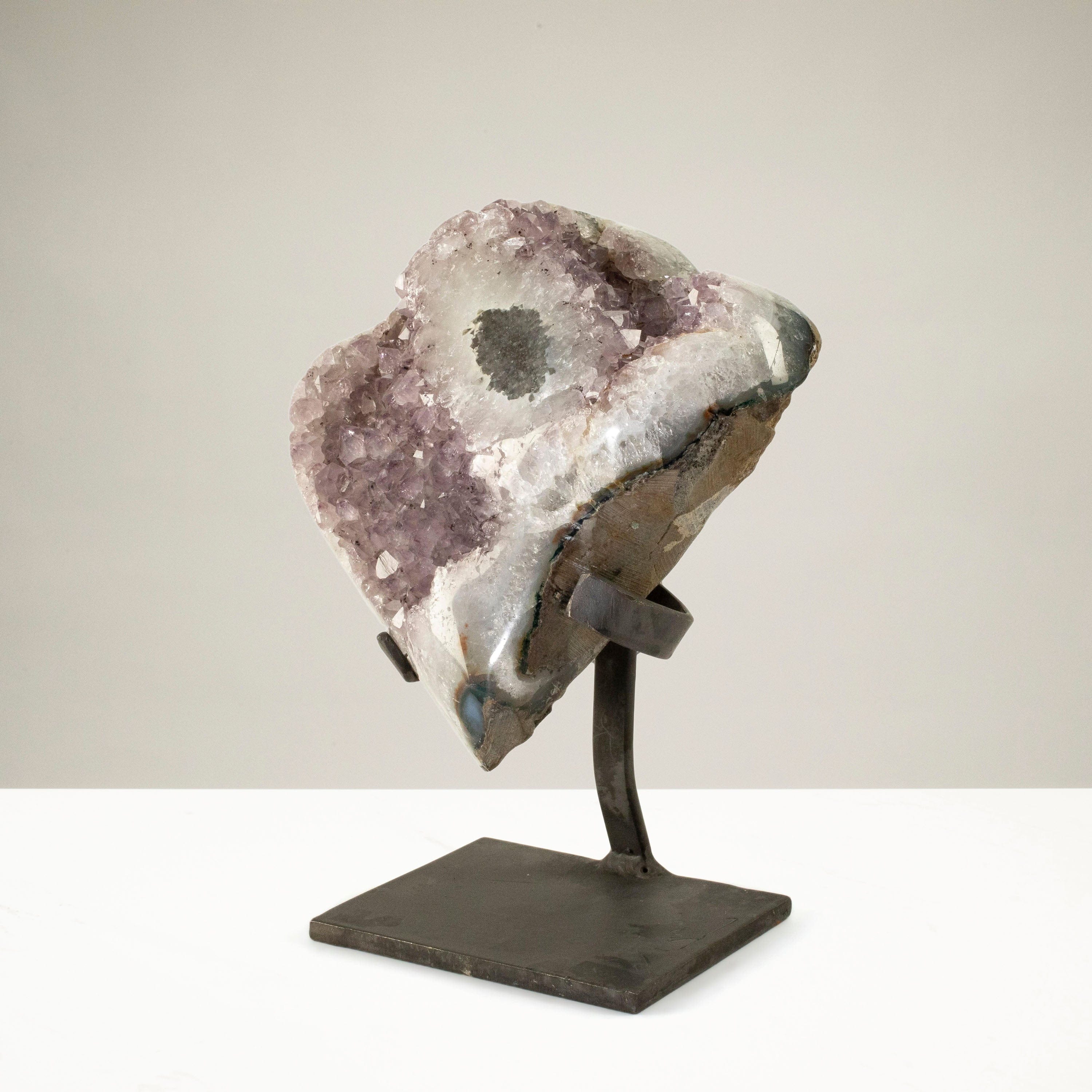 Kalifano Amethyst Uruguayan Amethyst Geode on Custom Stand - 5.7 lbs / 7.6 in. UAG1300.022