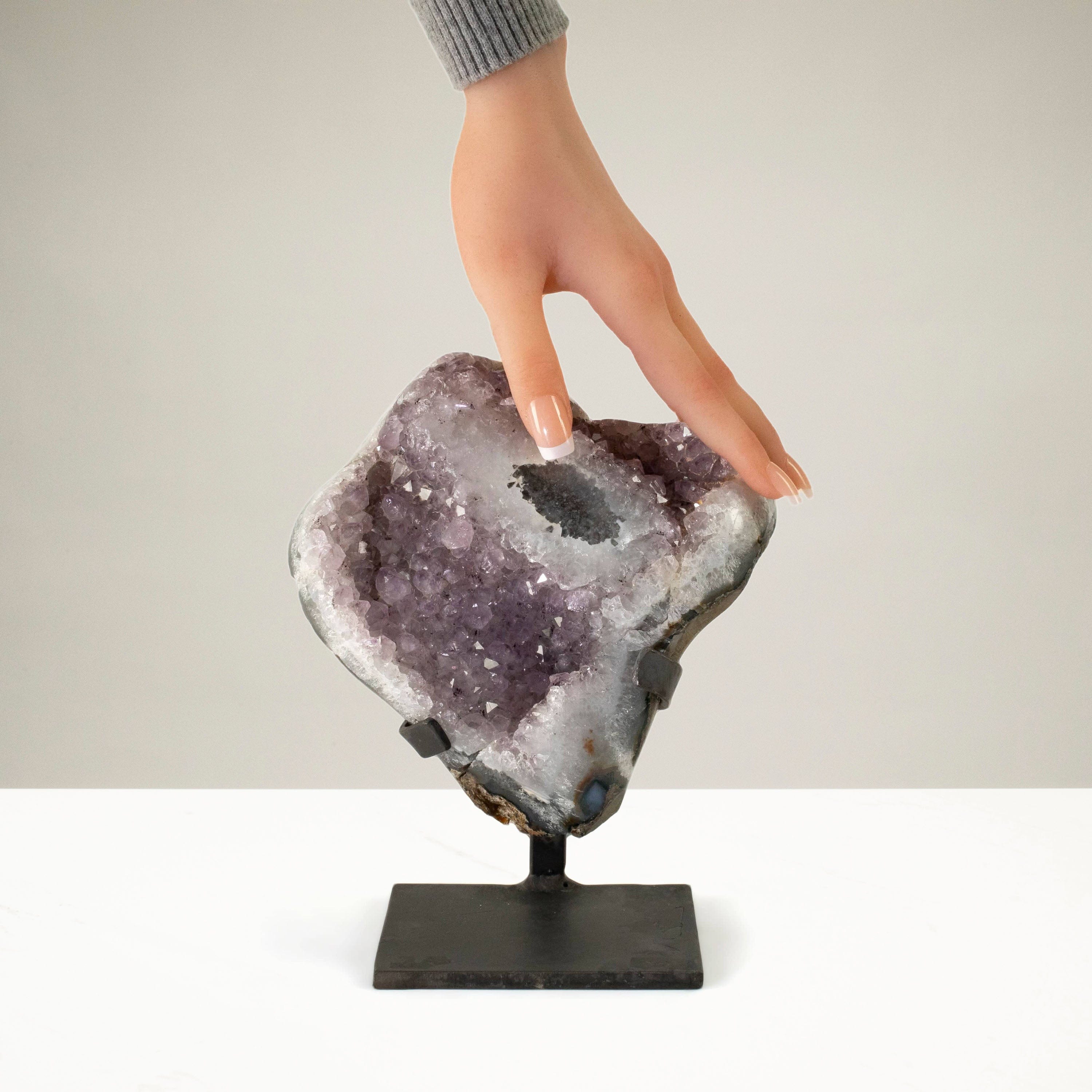 Kalifano Amethyst Uruguayan Amethyst Geode on Custom Stand - 5.7 lbs / 7.6 in. UAG1300.022