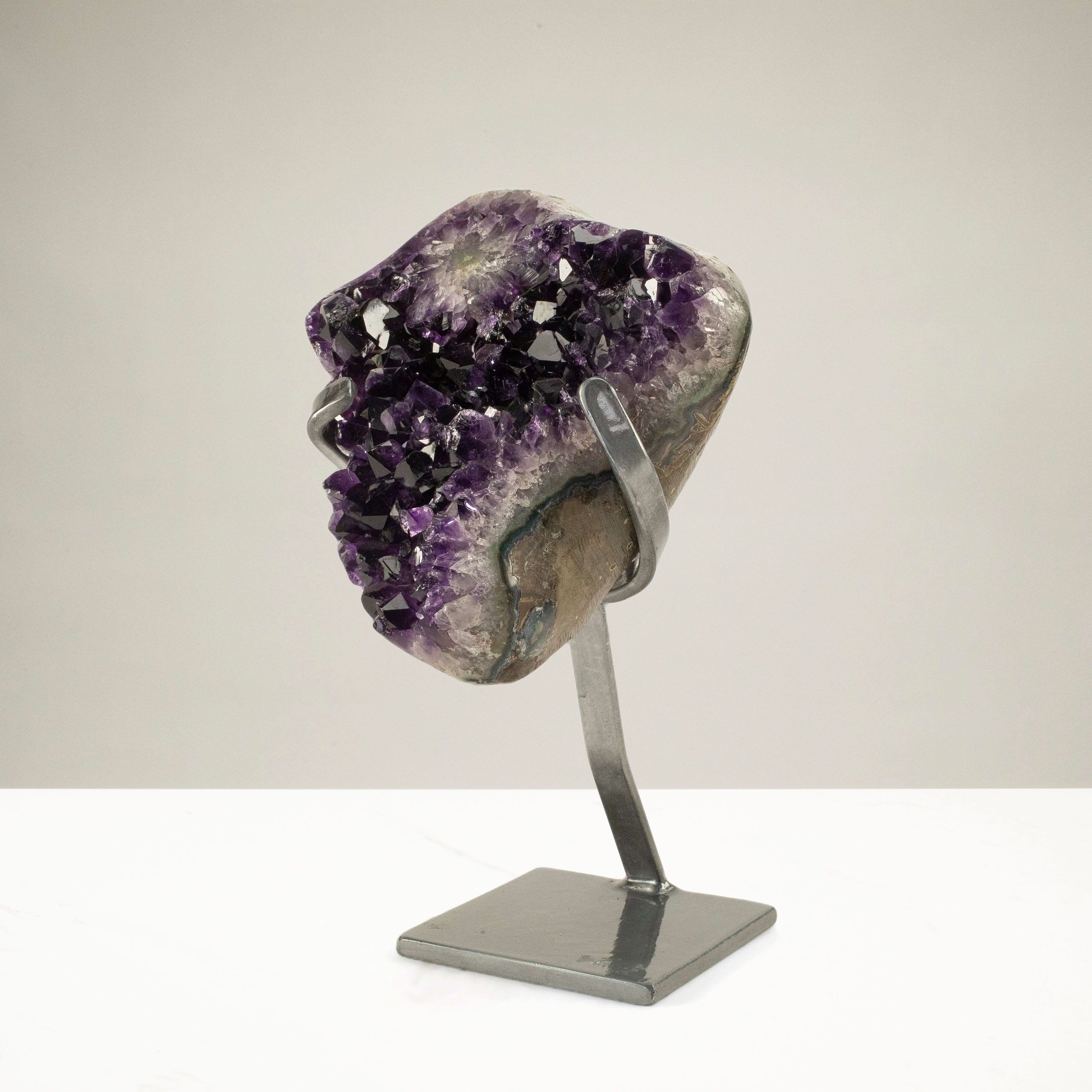 Kalifano Amethyst Uruguayan Amethyst Geode on Custom Stand - 6.9 lbs / 10.5 in. UAG3200.011