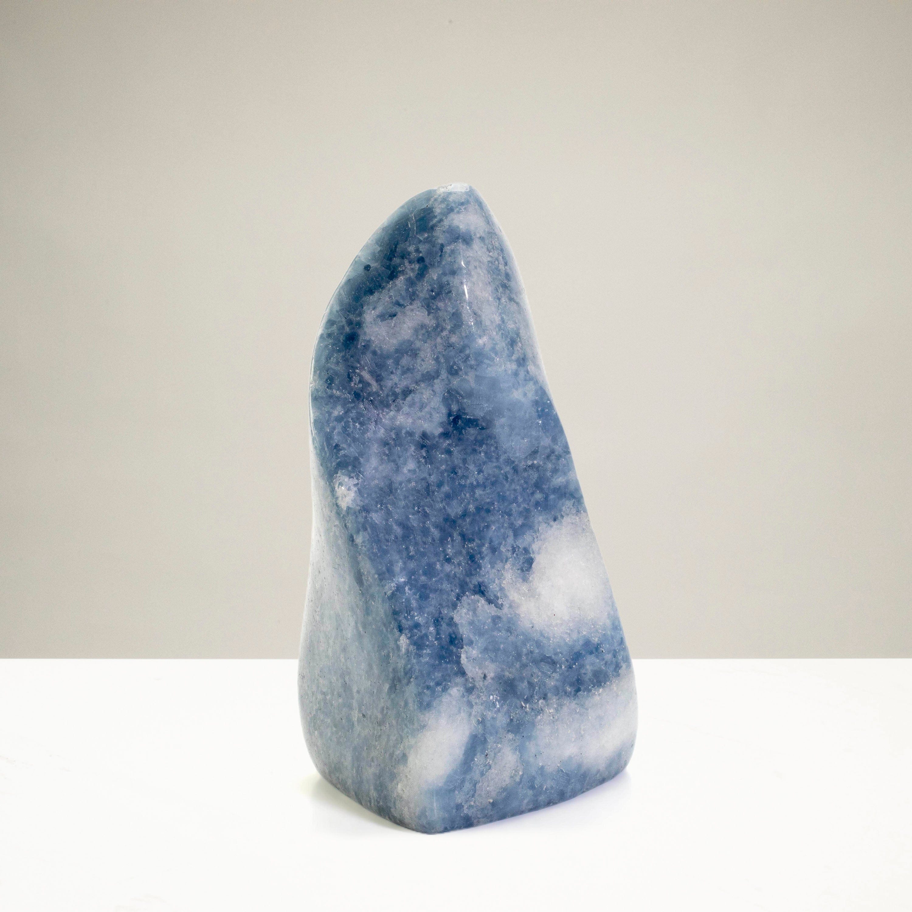 Kalifano Blue Calcite Blue Calcite Twist Flame - 7" / 2,400g CBF1600-BC