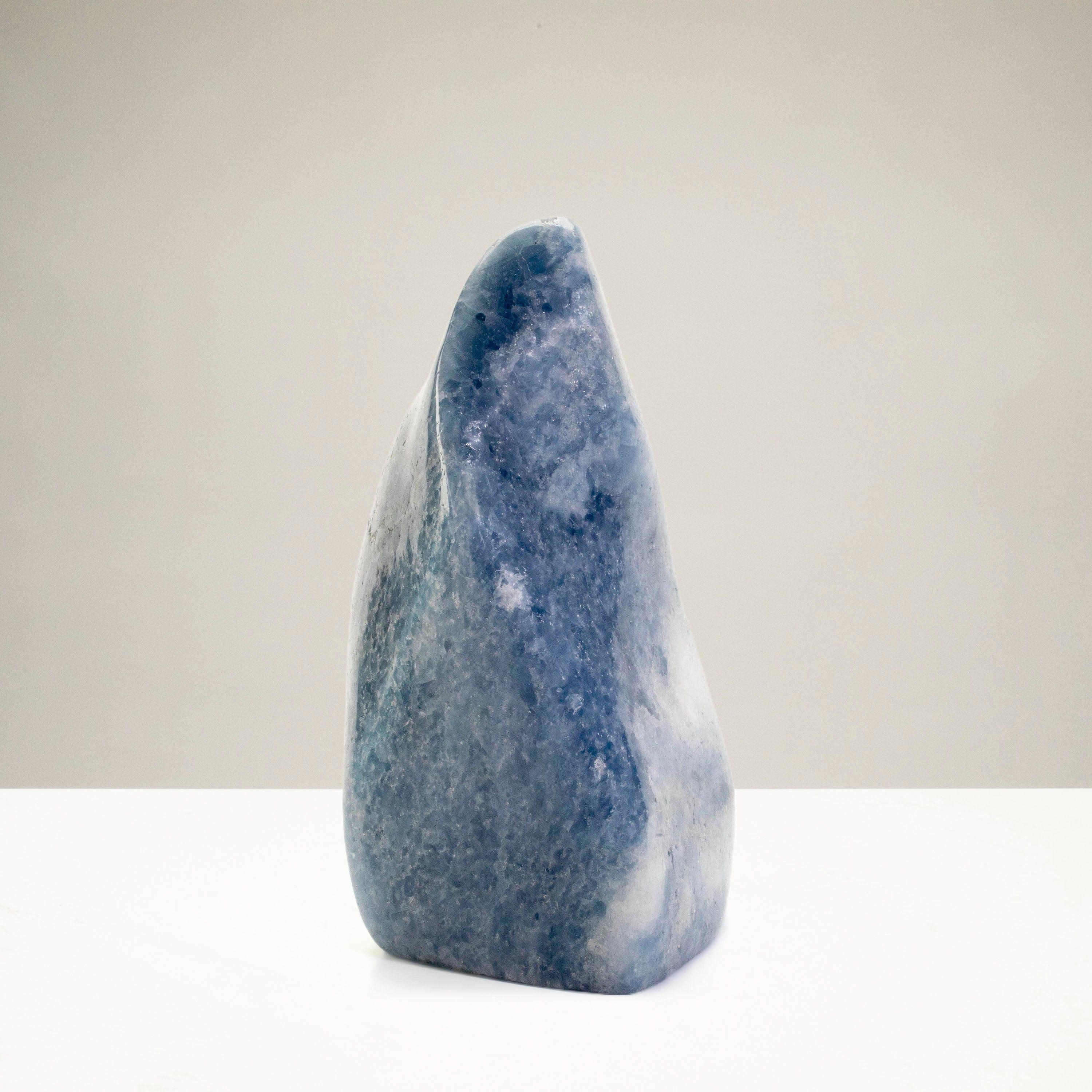 Kalifano Blue Calcite Blue Calcite Twist Flame - 7" / 2,400g CBF1600-BC