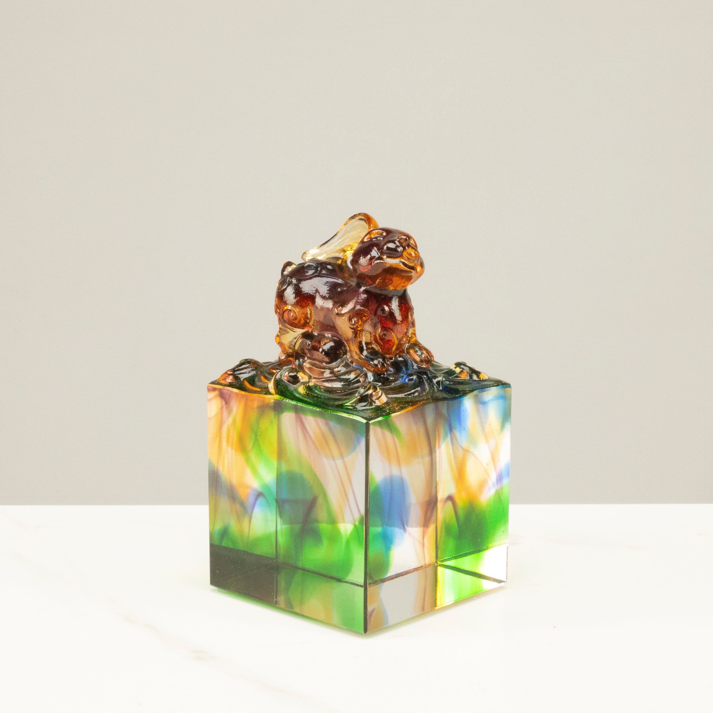 Kalifano Crystal Carving Graceful Rabbit Crystal Carving - A Symbol of Good Luck and Prosperity CRZ120-RAB