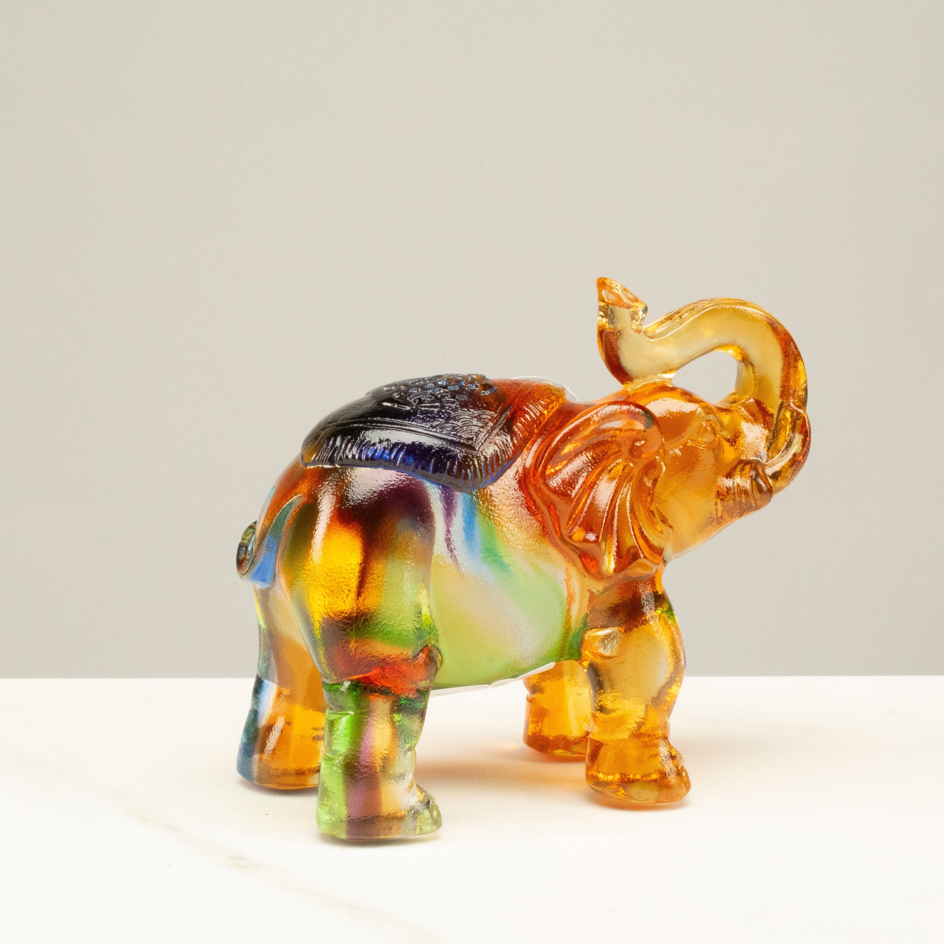Kalifano Crystal Carving Magnificent Elephant Crystal Carving - A Symbol of Strength and Wisdom CR130-ELE