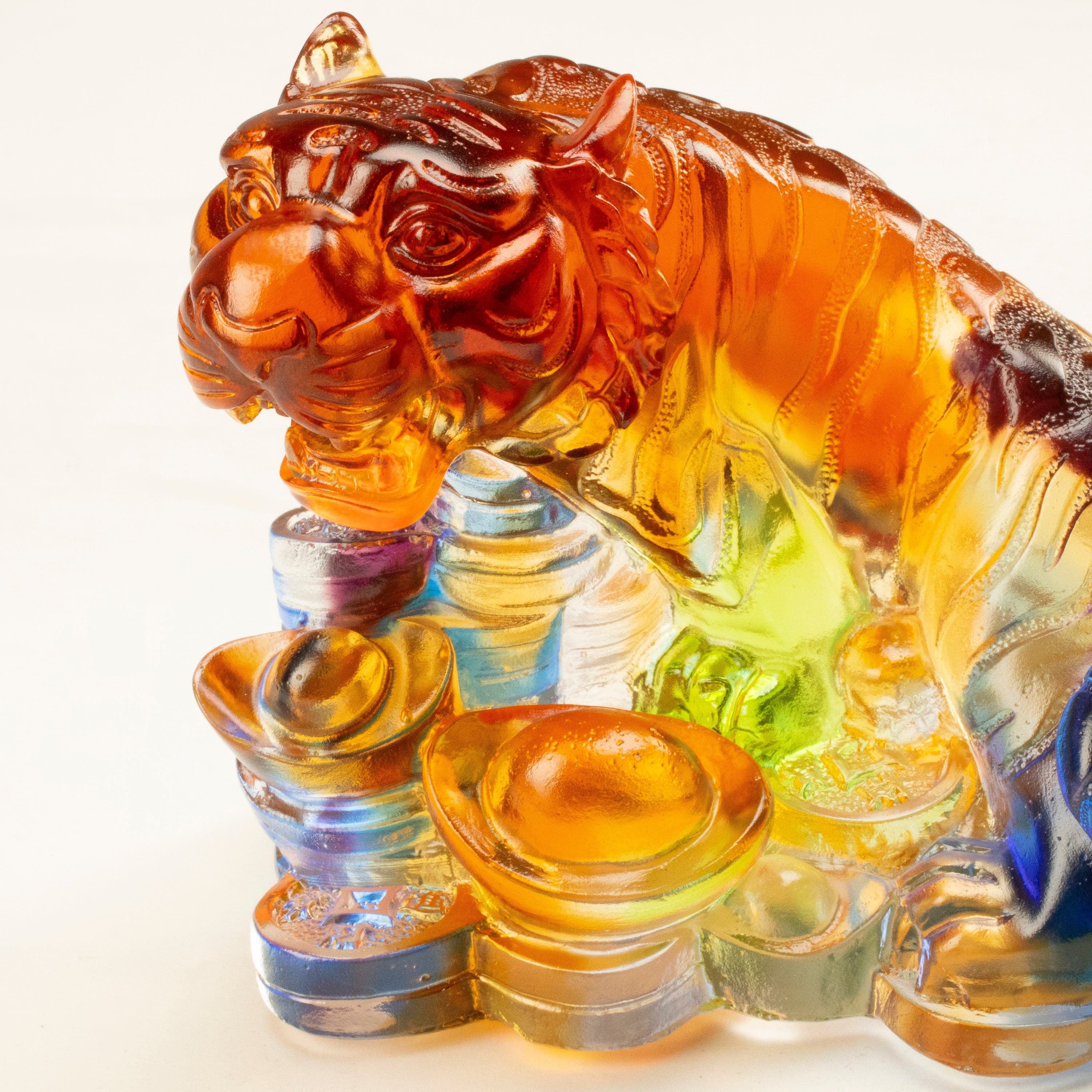 Kalifano Crystal Carving Roaring Tiger Crystal Carving - A Symbol of Courage and Strength CRZ210-TIG