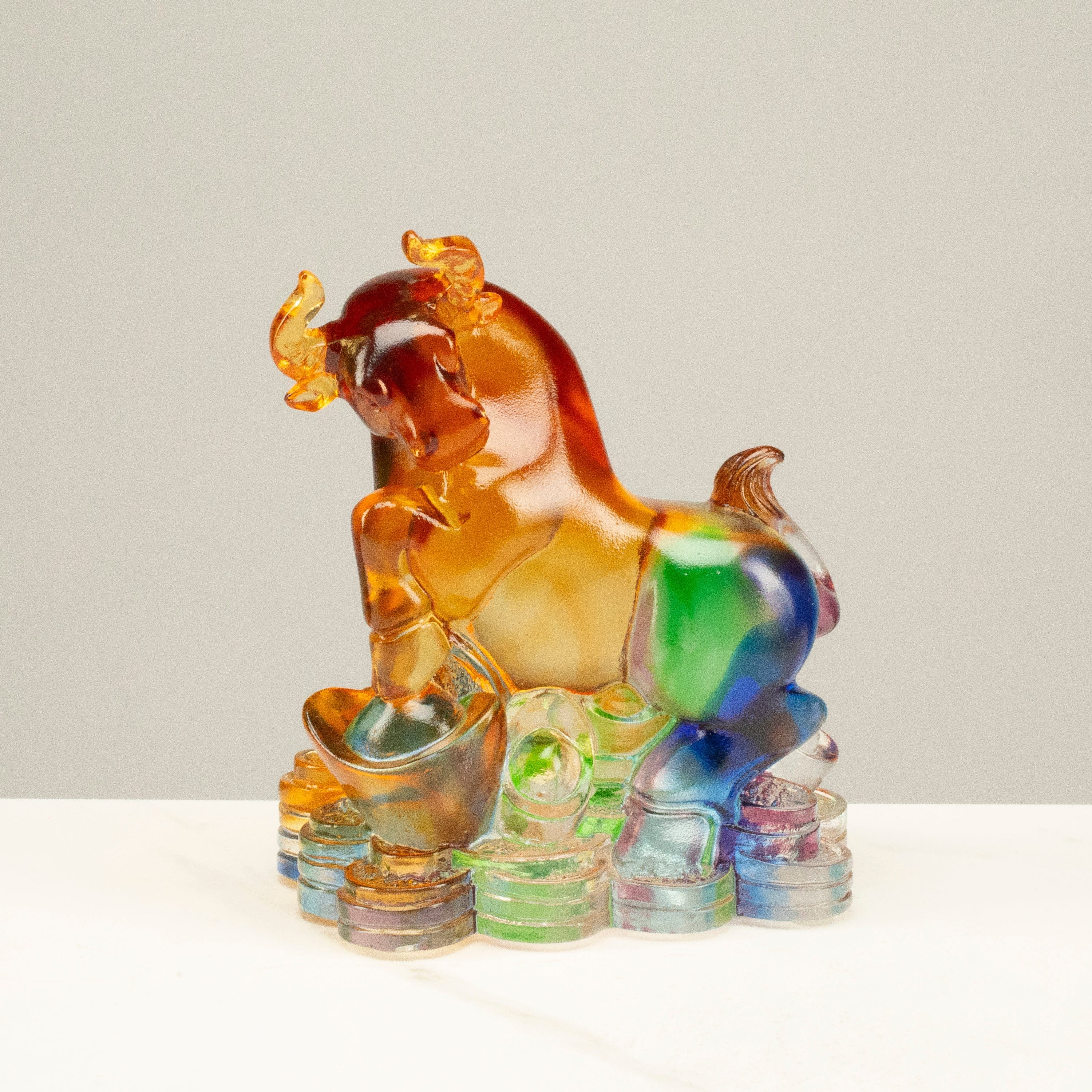 Kalifano Crystal Carving Strong Ox Crystal Carving - A Symbol of Determination and Persistence CRZ210-BUL