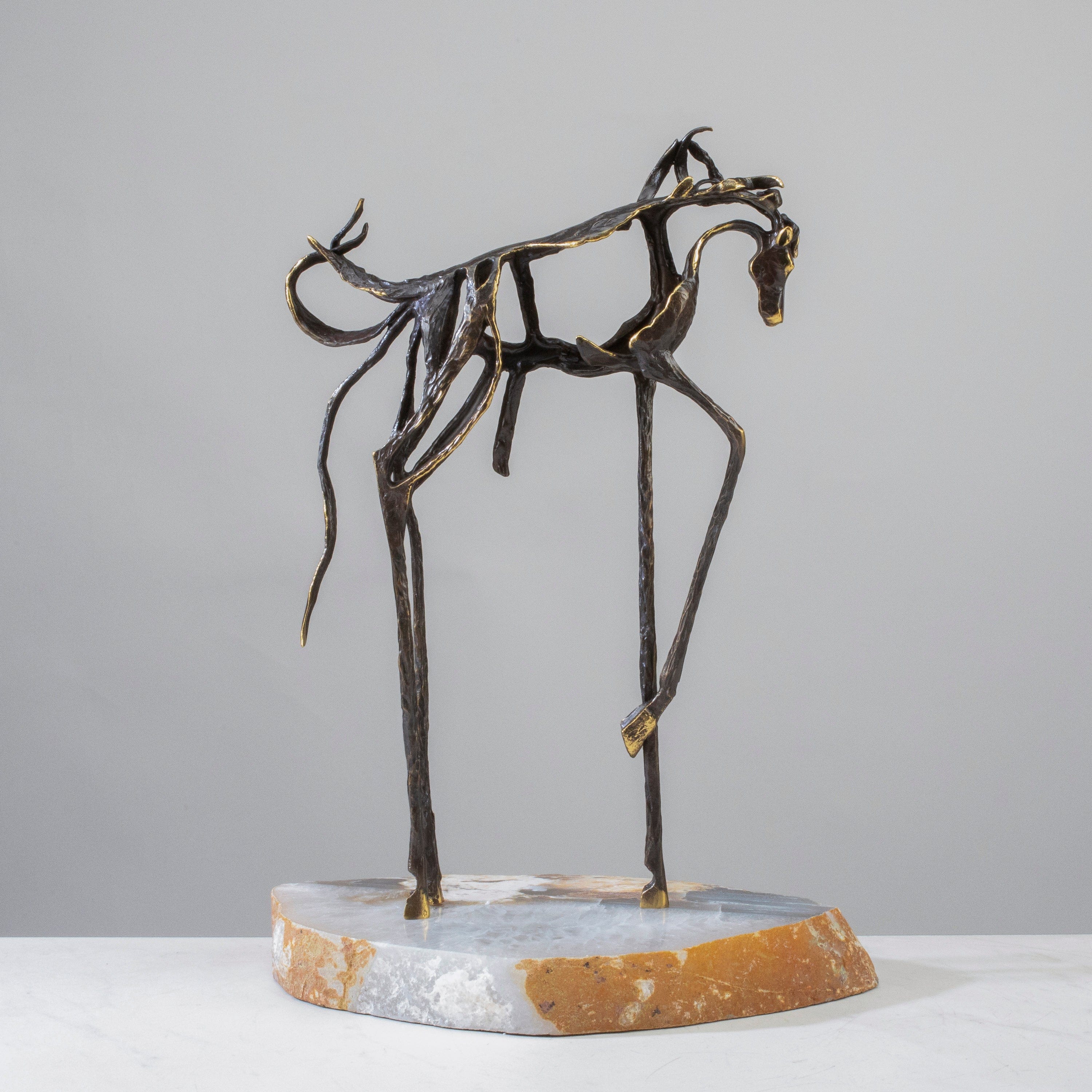 KALIFANO Crystal Home Decor Brass Horse on Agate Slice HG1483-AG