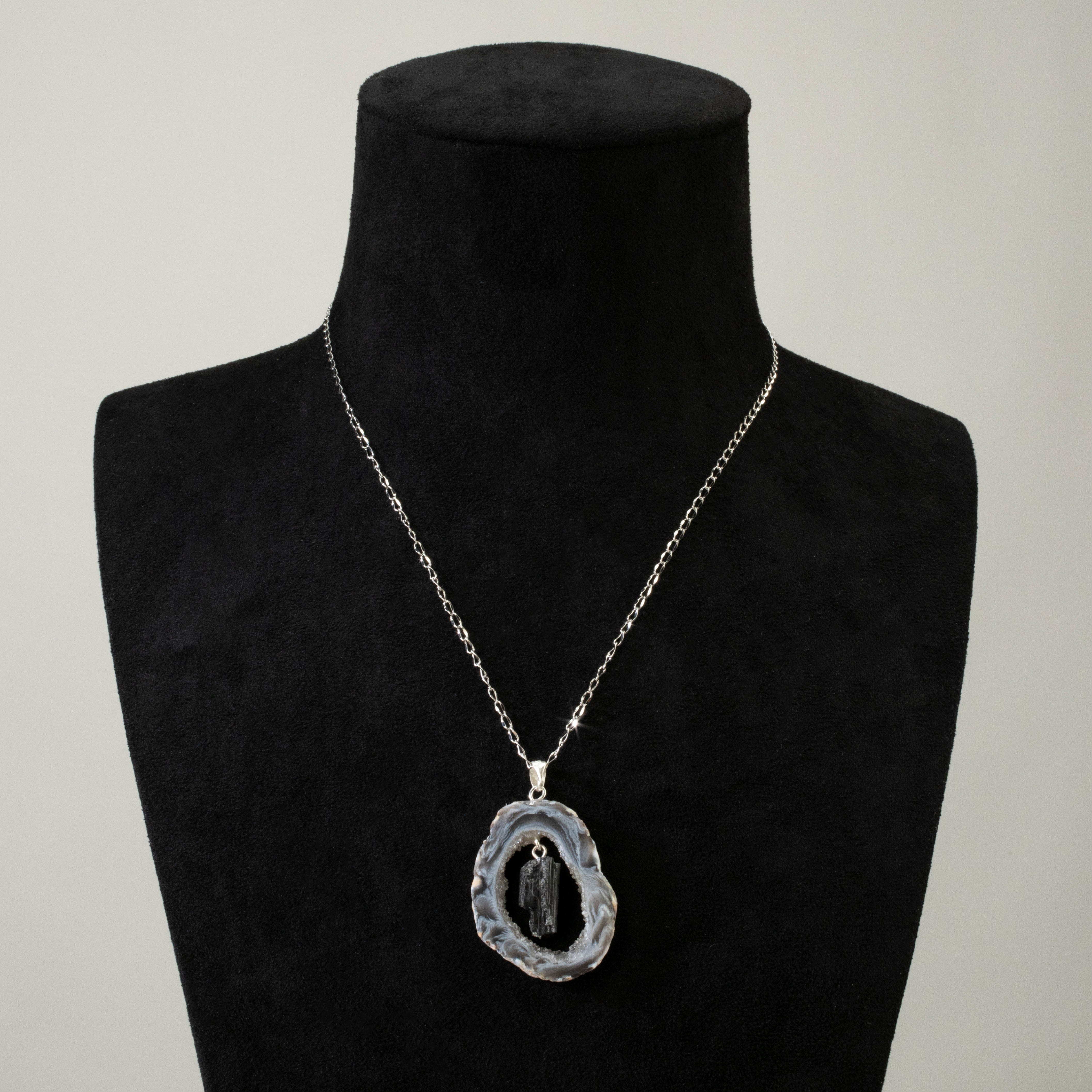 KALIFANO Crystal Jewelry Sterling Silver Agate Pendant with Black Tourmaline Centerpiece CJN-SILV-AG+BT