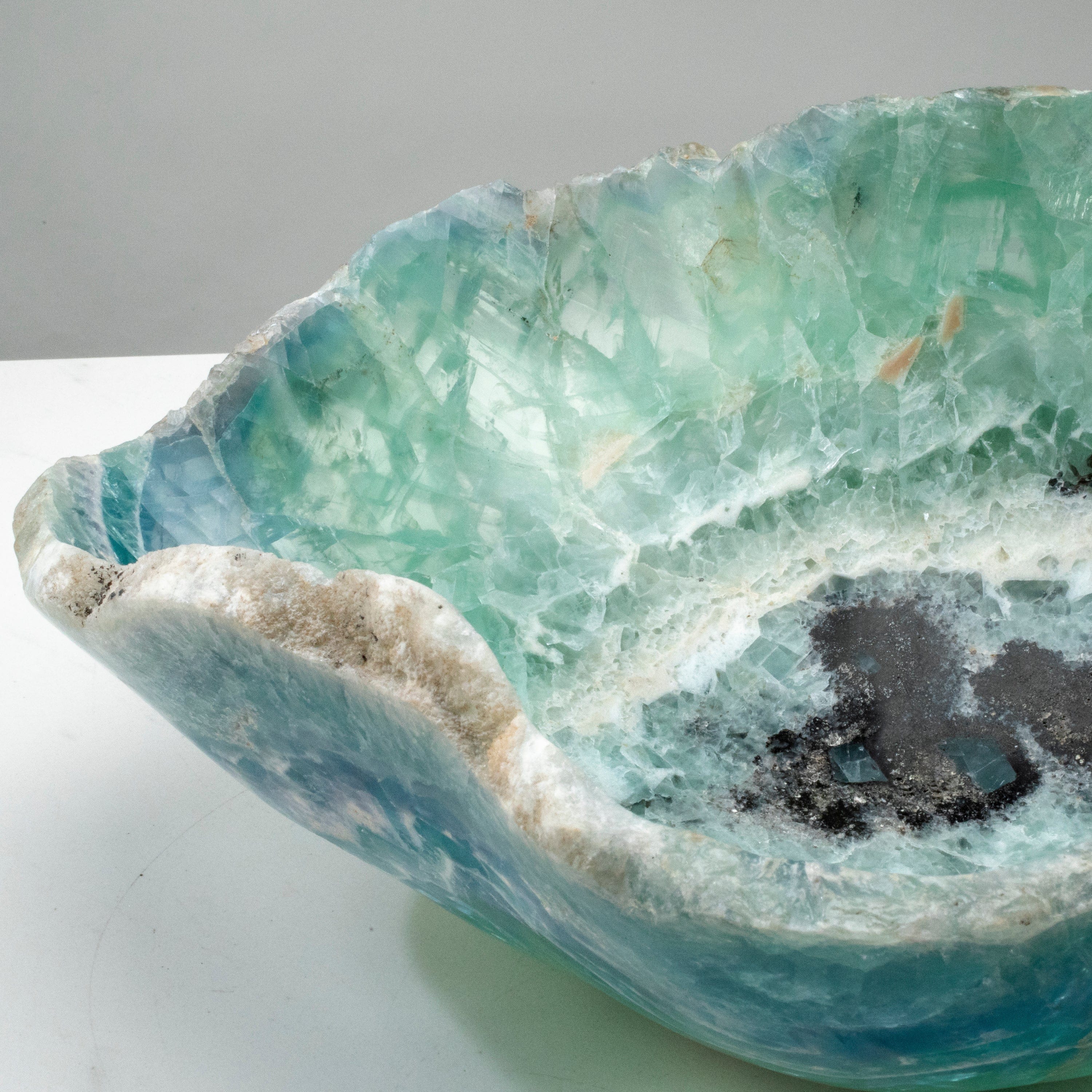KALIFANO Gemstone Bowls Natural Blue / Green Fluorite Bowl 16" BFL7400.001
