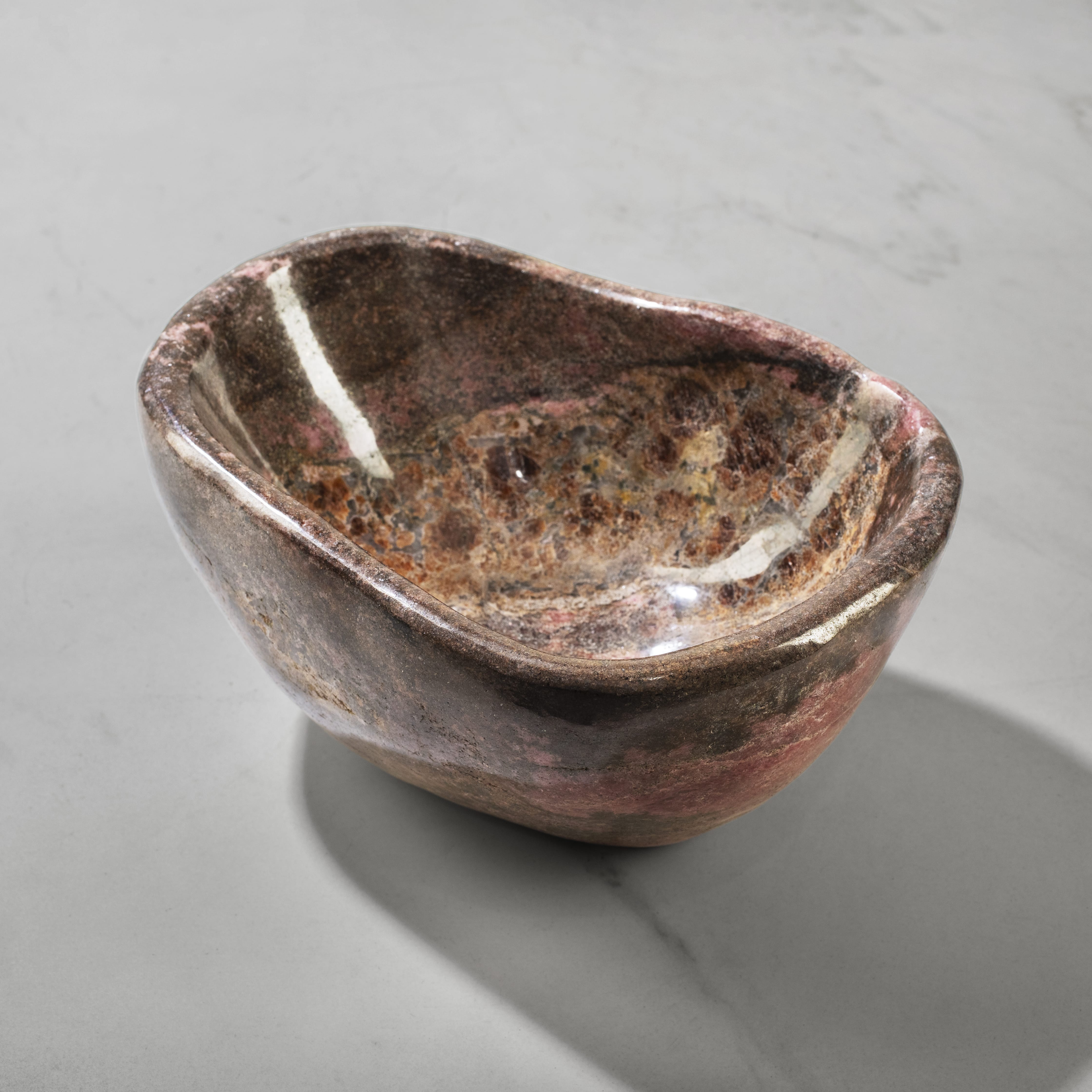 Kalifano Gemstone Bowls Rhodonite Bowl from Madagascar - 8.25" BOWL2000-RE.001