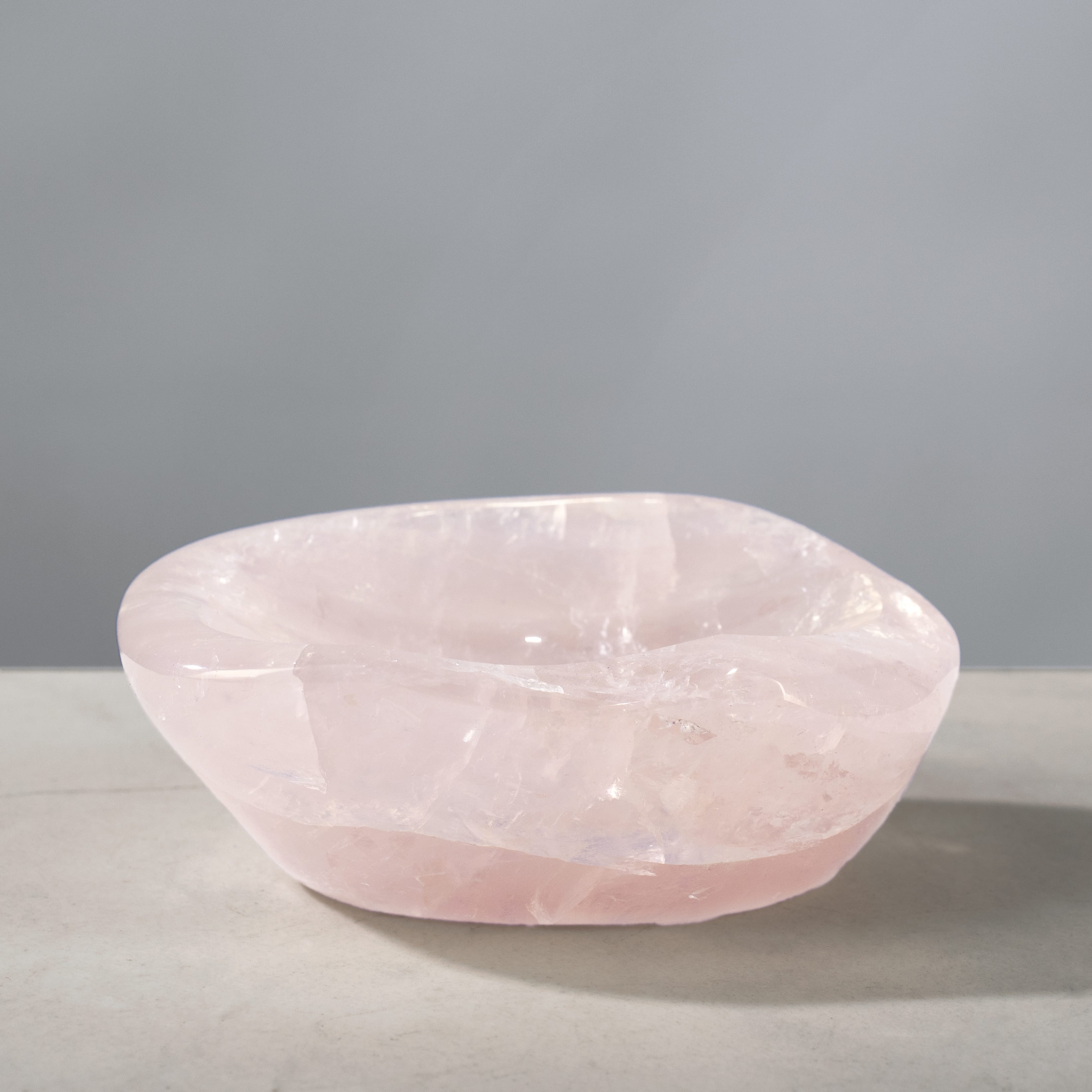 Kalifano Gemstone Bowls Rose Quartz Bowl from Madagascar - 3.5" BOWL240-RQ.001
