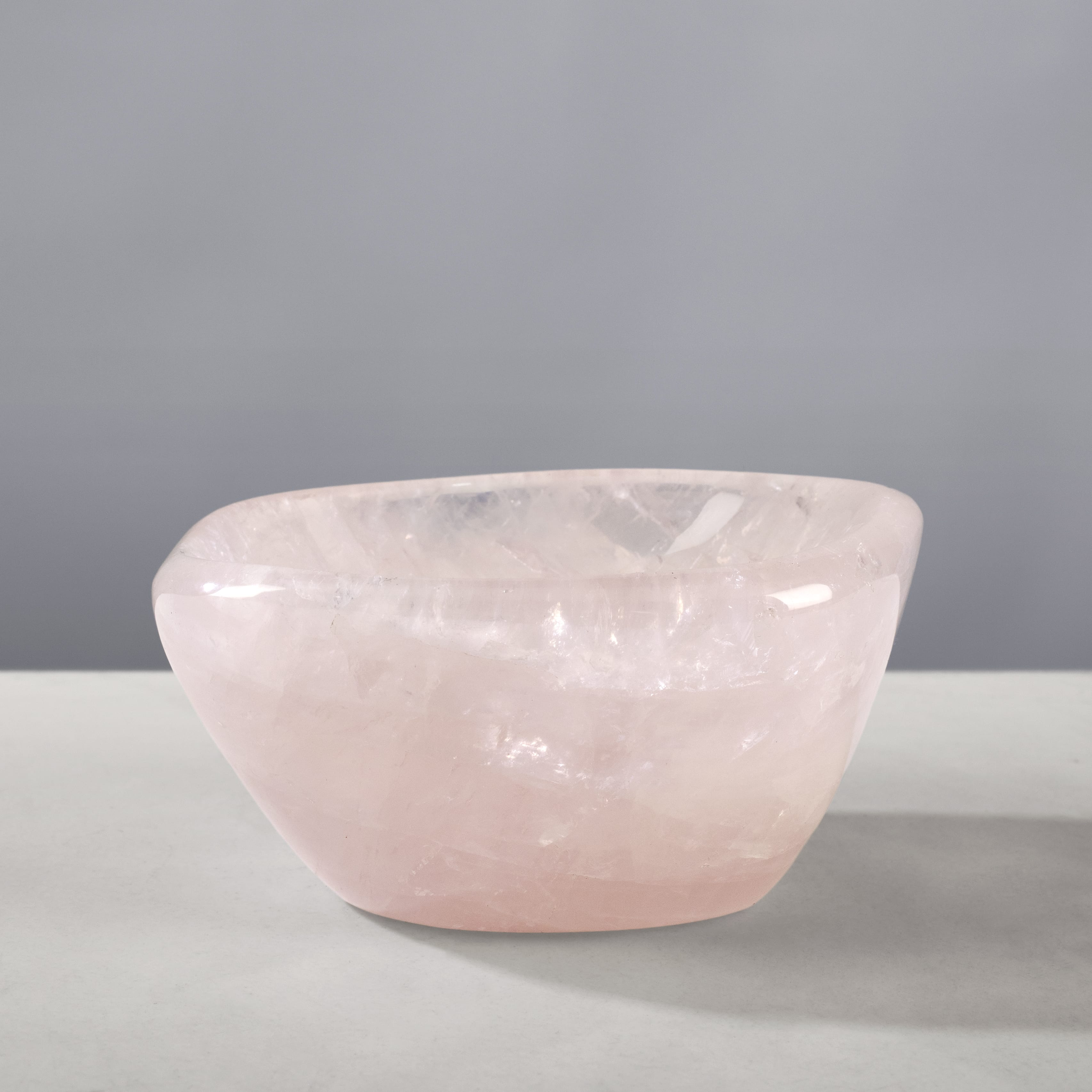 Kalifano Gemstone Bowls Rose Quartz Bowl from Madagascar - 4.25" BOWL1000-RQ.004