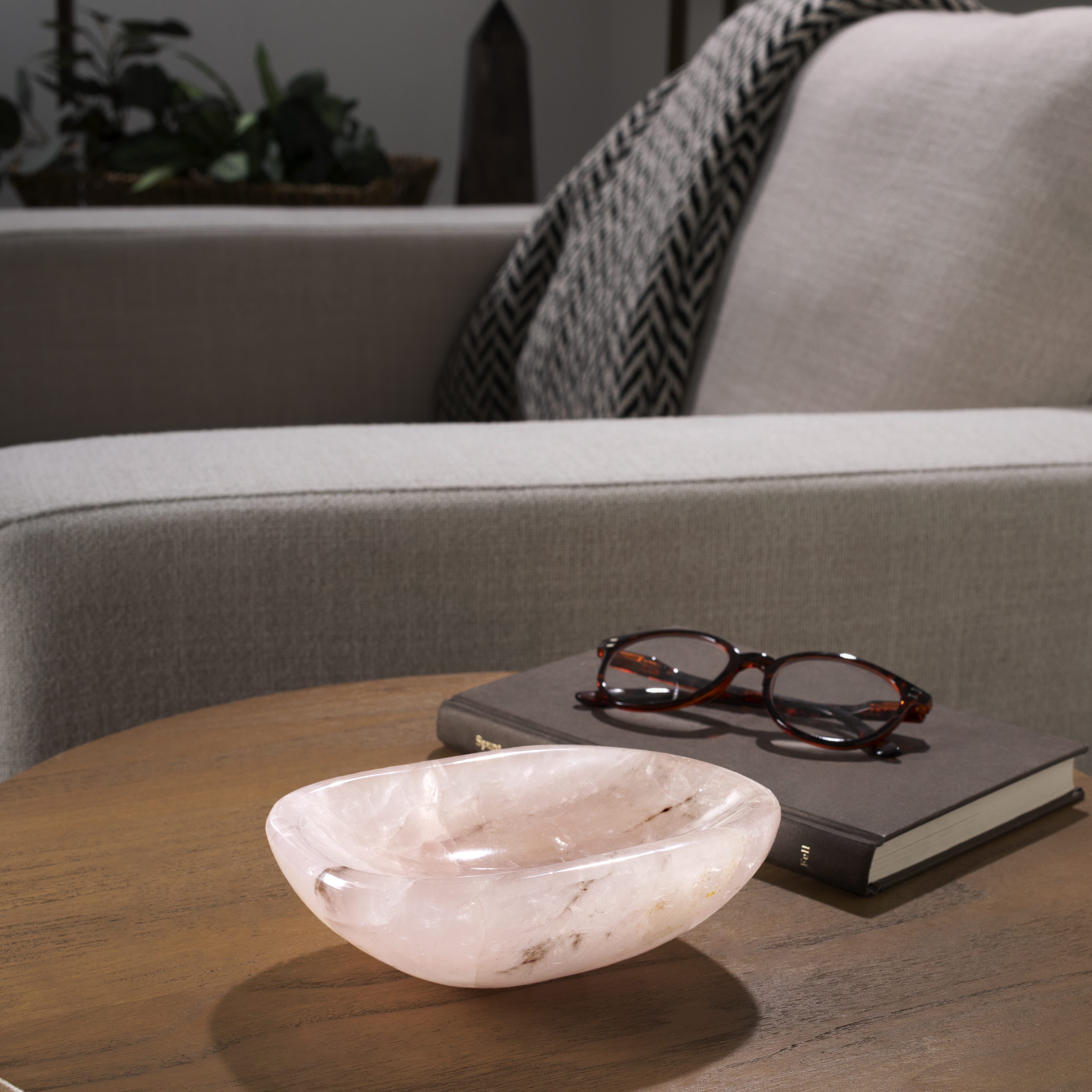 Kalifano Gemstone Bowls Rose Quartz Bowl from Madagascar - 6.25" BOWL1100-RQ.002