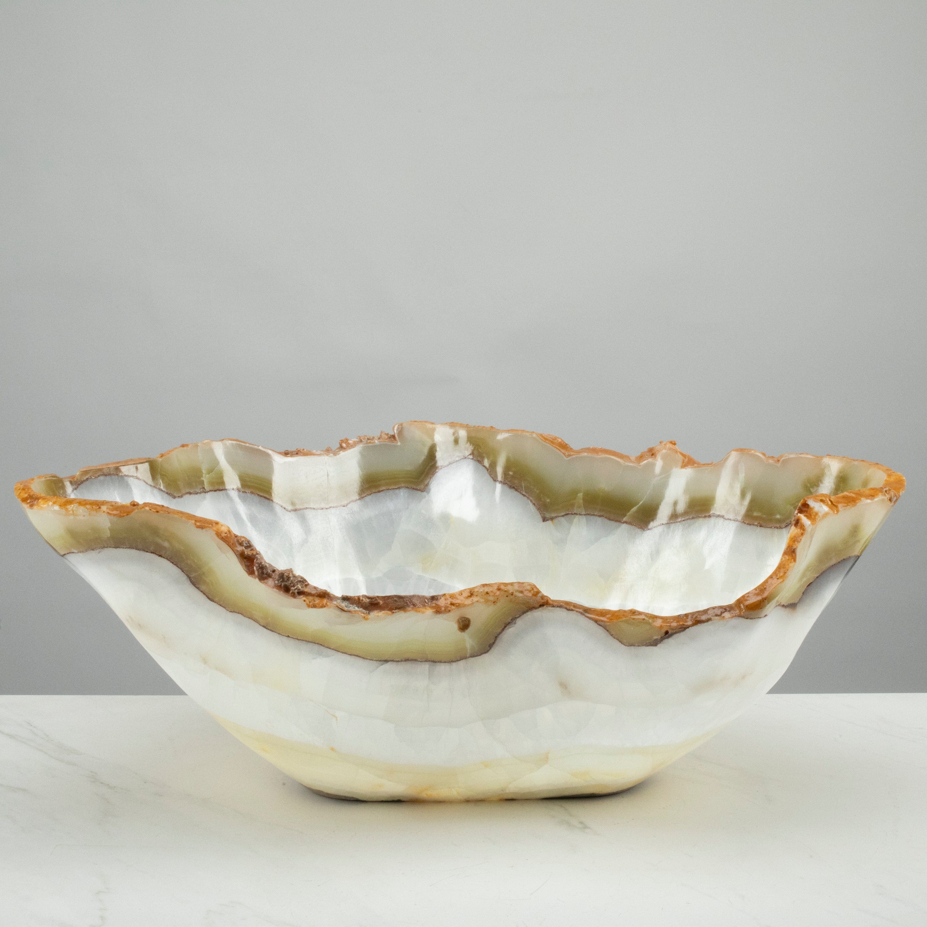 KALIFANO Gemstone Bowls White and Green Onyx Bowl 23" BOX11000.002