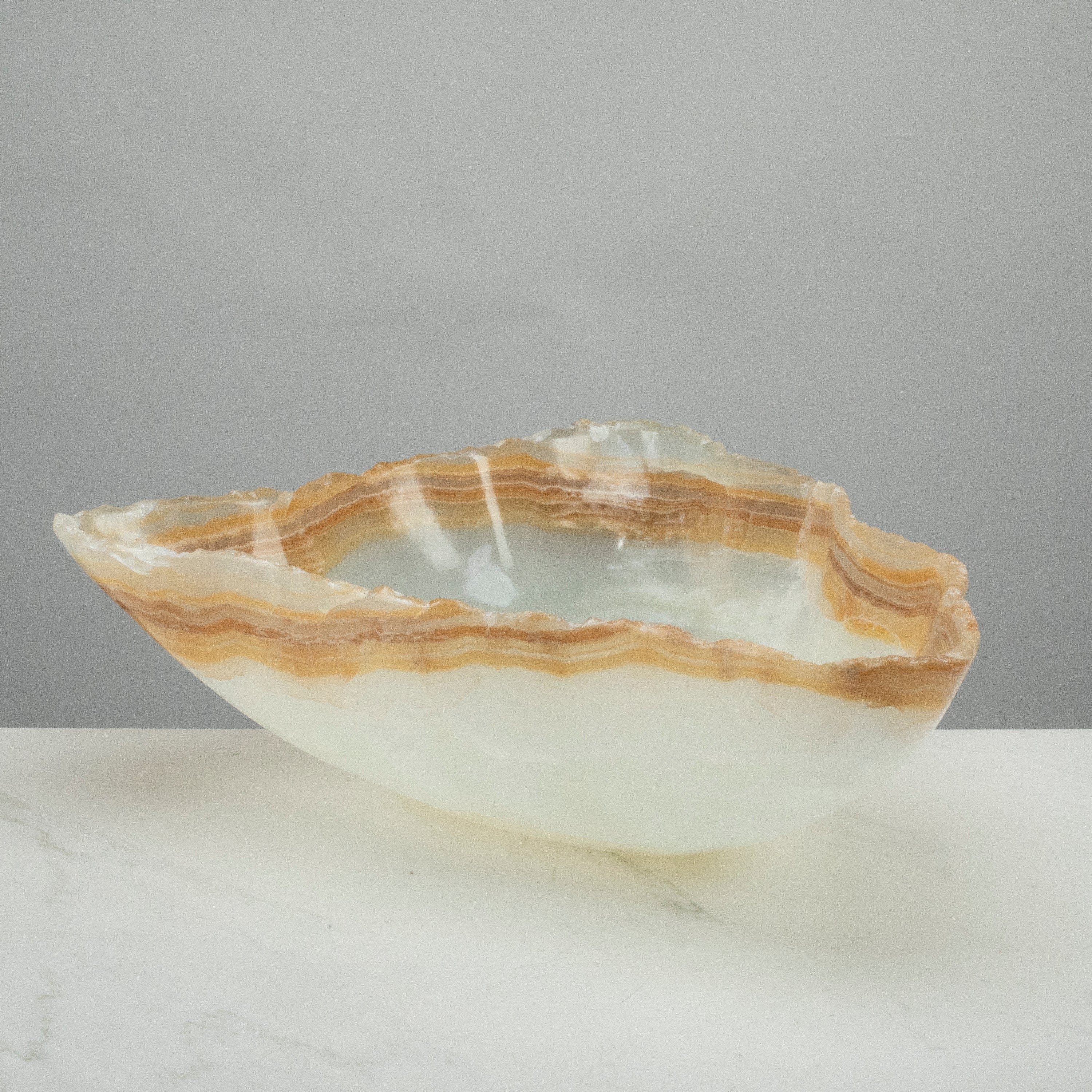 KALIFANO Gemstone Bowls White and Honey Onyx Bowl 20" BOX11000.006