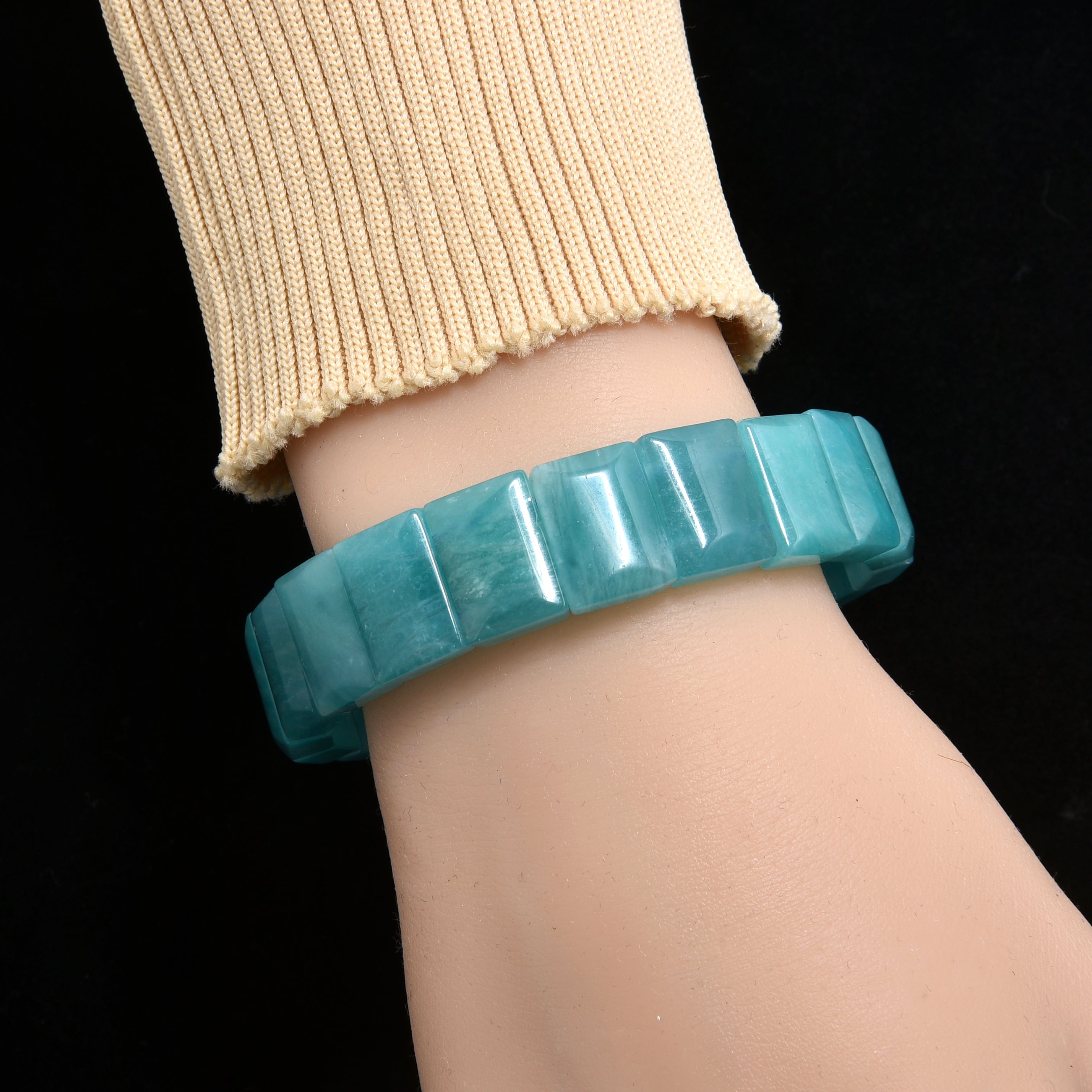 Kalifano Gemstone Bracelets Amazonite Square Gemstone 15mm Beads Elastic Bracelet OLIVE-BGP-015