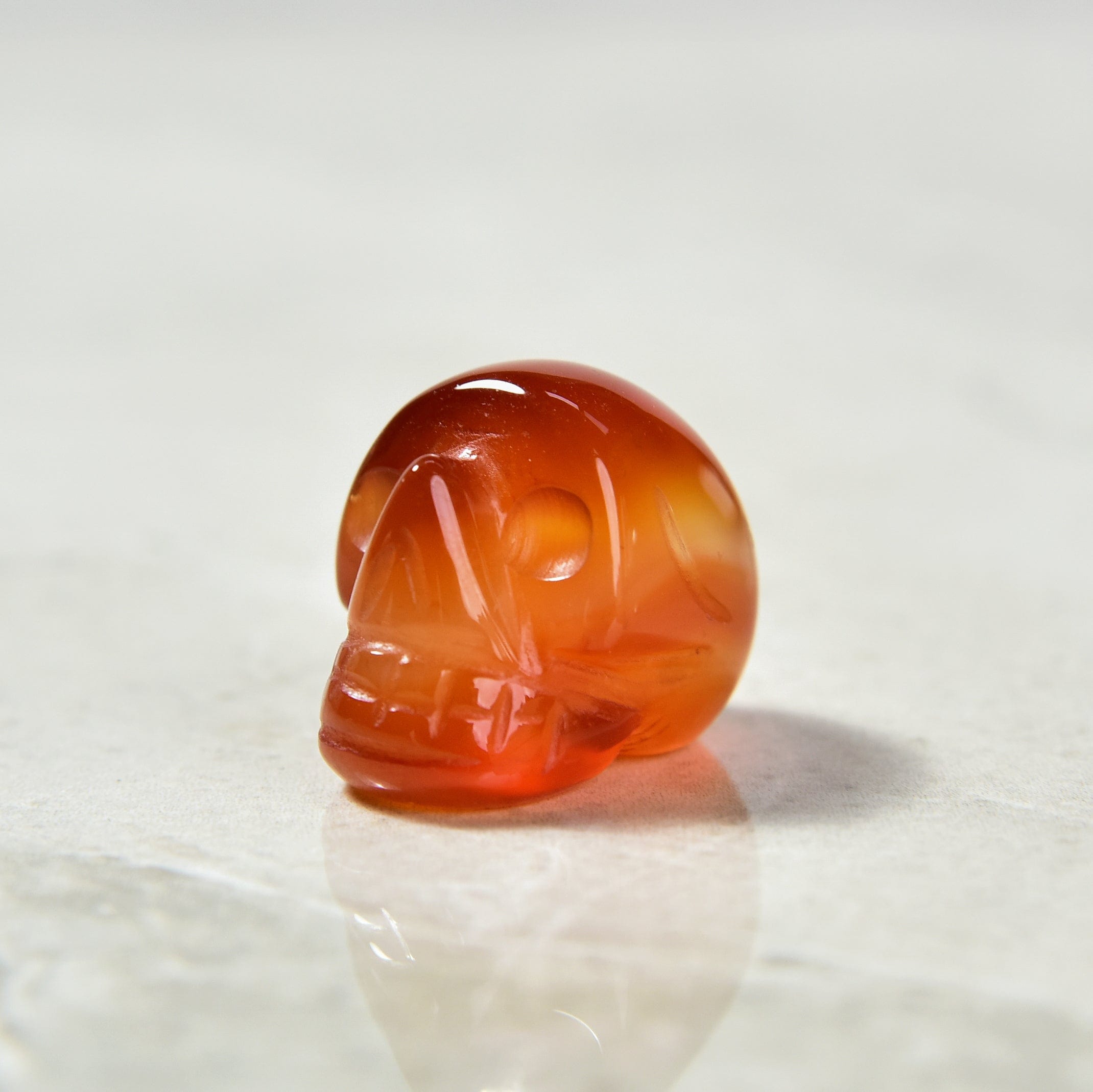 KALIFANO Gemstone Carvings 1" Carnelian Skull Natural Gemstone Carving CV4-SK-CR