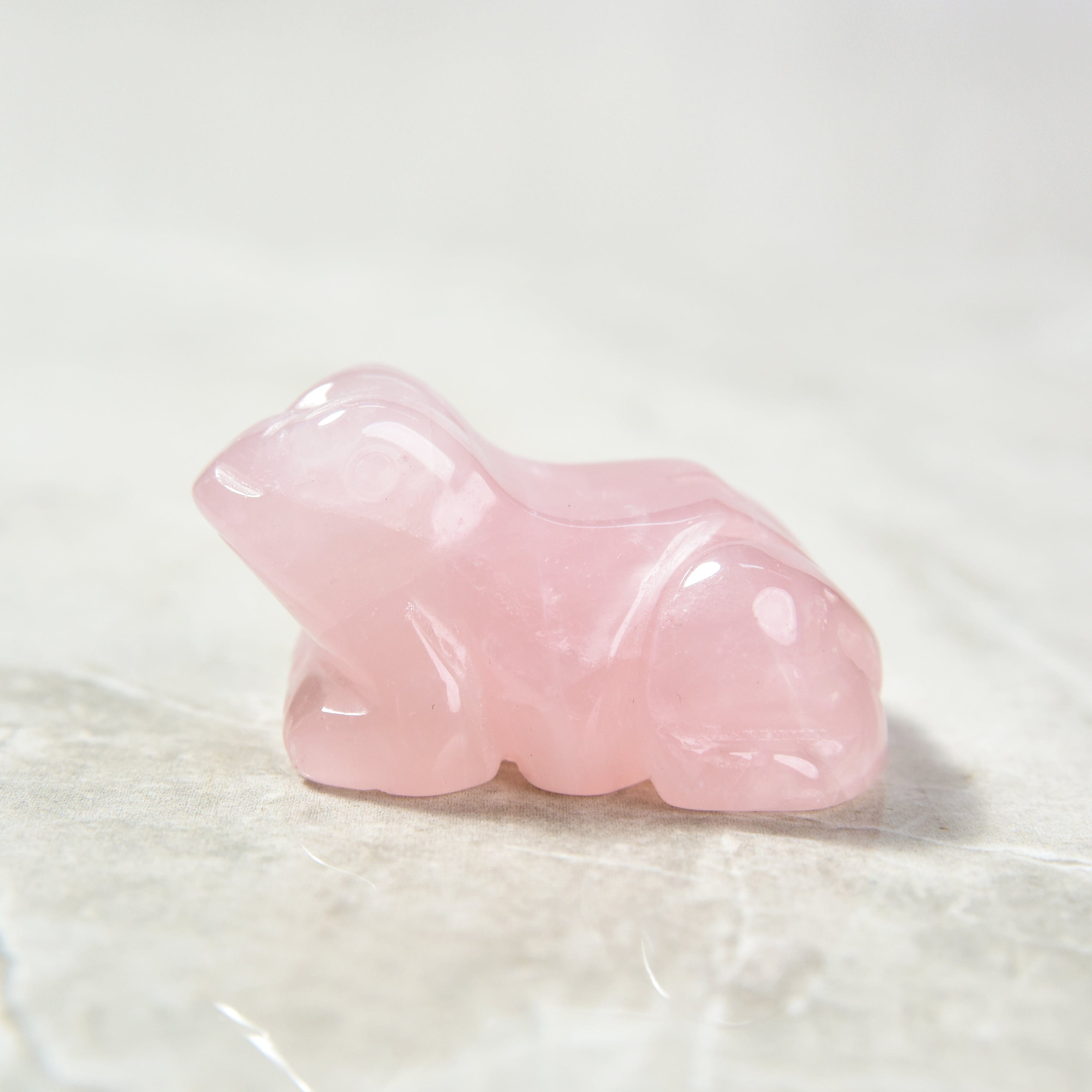KALIFANO Gemstone Carvings 2" Rose Quartz Frog Natural Gemstone Carving CV13-F-RQ