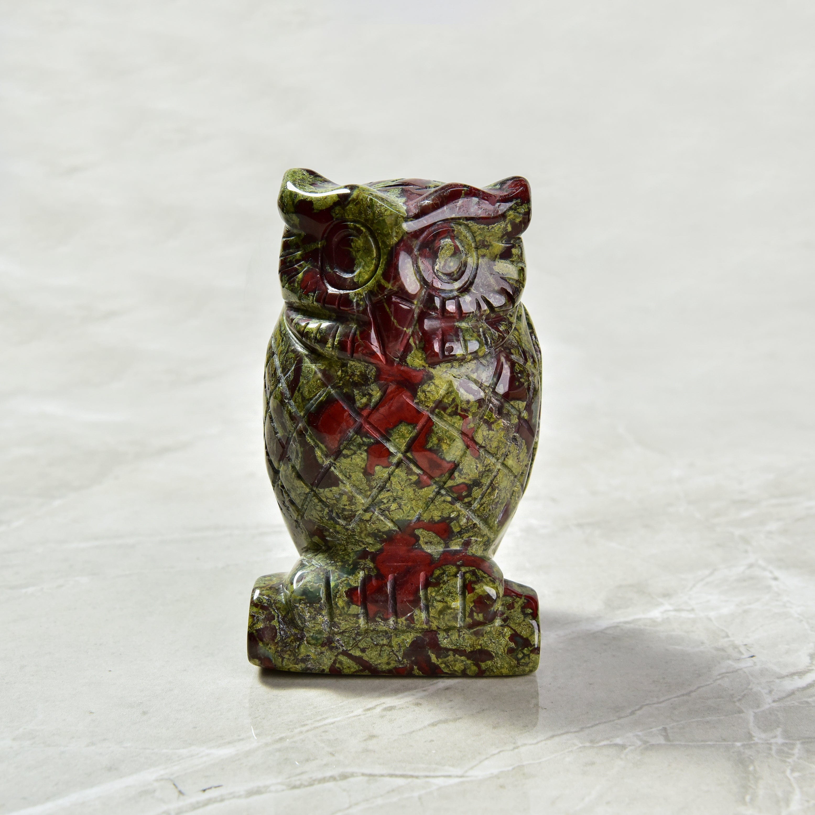 KALIFANO Gemstone Carvings 4" Bloodstone Owl Natural Gemstone Carving CV140-O-BS