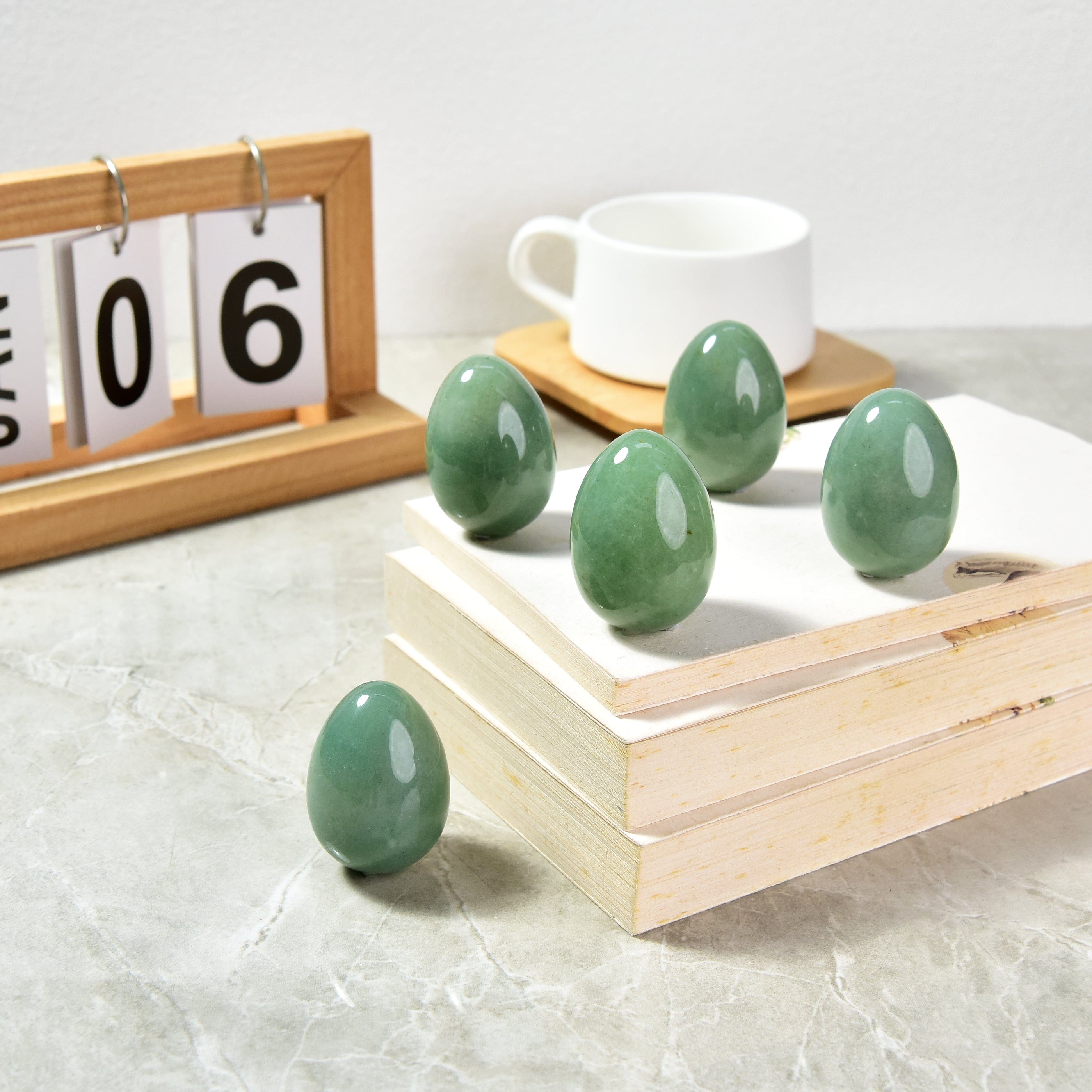 Kalifano Gemstone Carvings Aventurine Egg Natural Gemstone Carving CV14-EG-AV