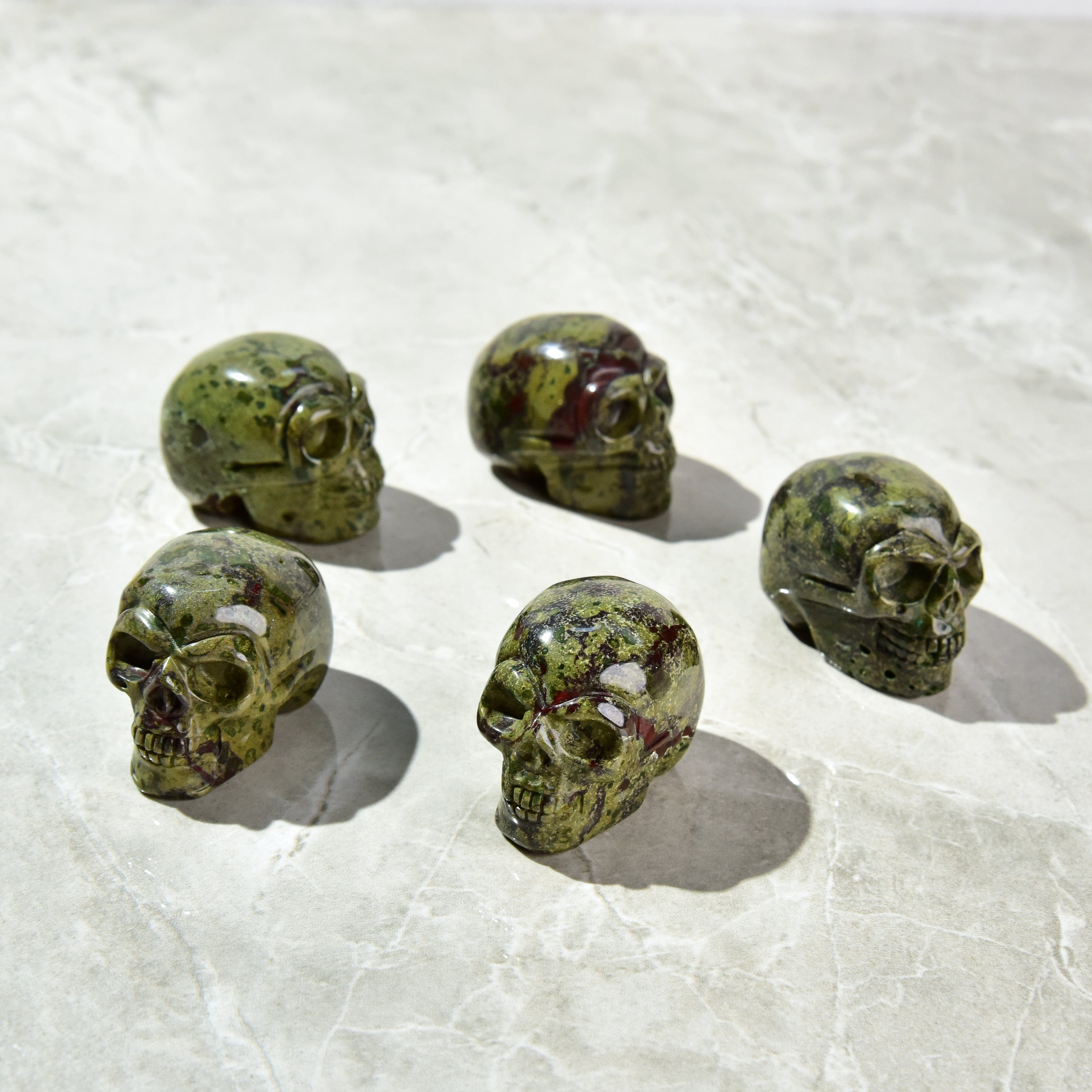Kalifano Gemstone Carvings Bloodstone Skull 2'' Natural Gemstone Carving CV29-SK-BS