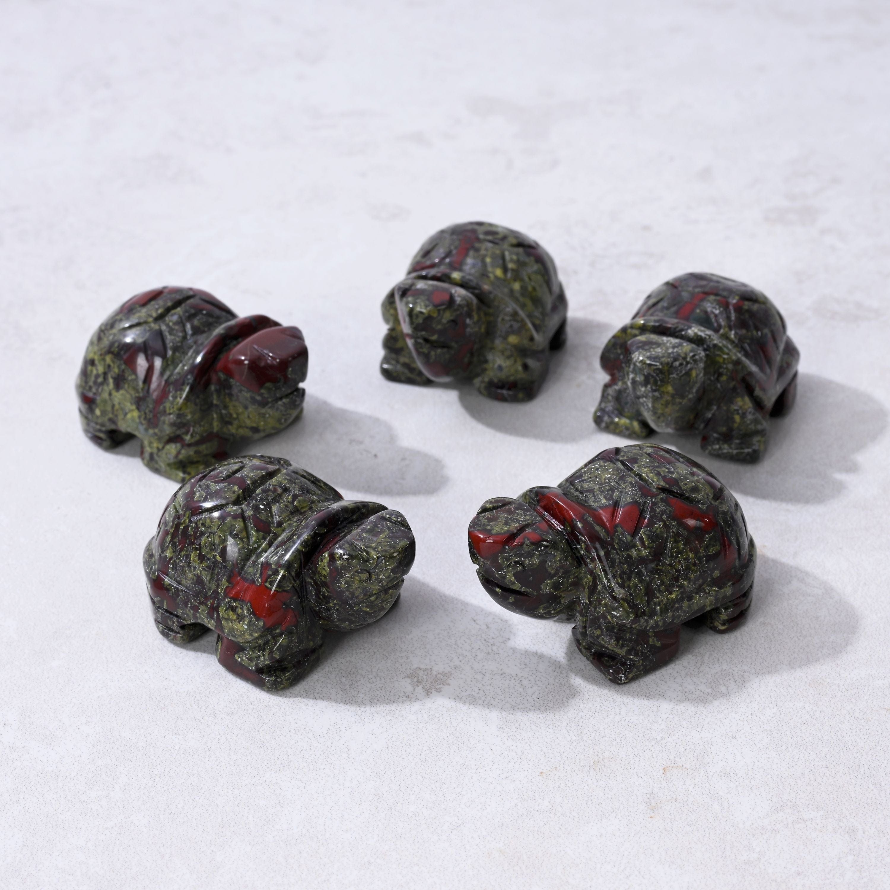 Kalifano Gemstone Carvings Bloodstone Turtle 2'' Natural Gemstone Carving CV14-T-BS
