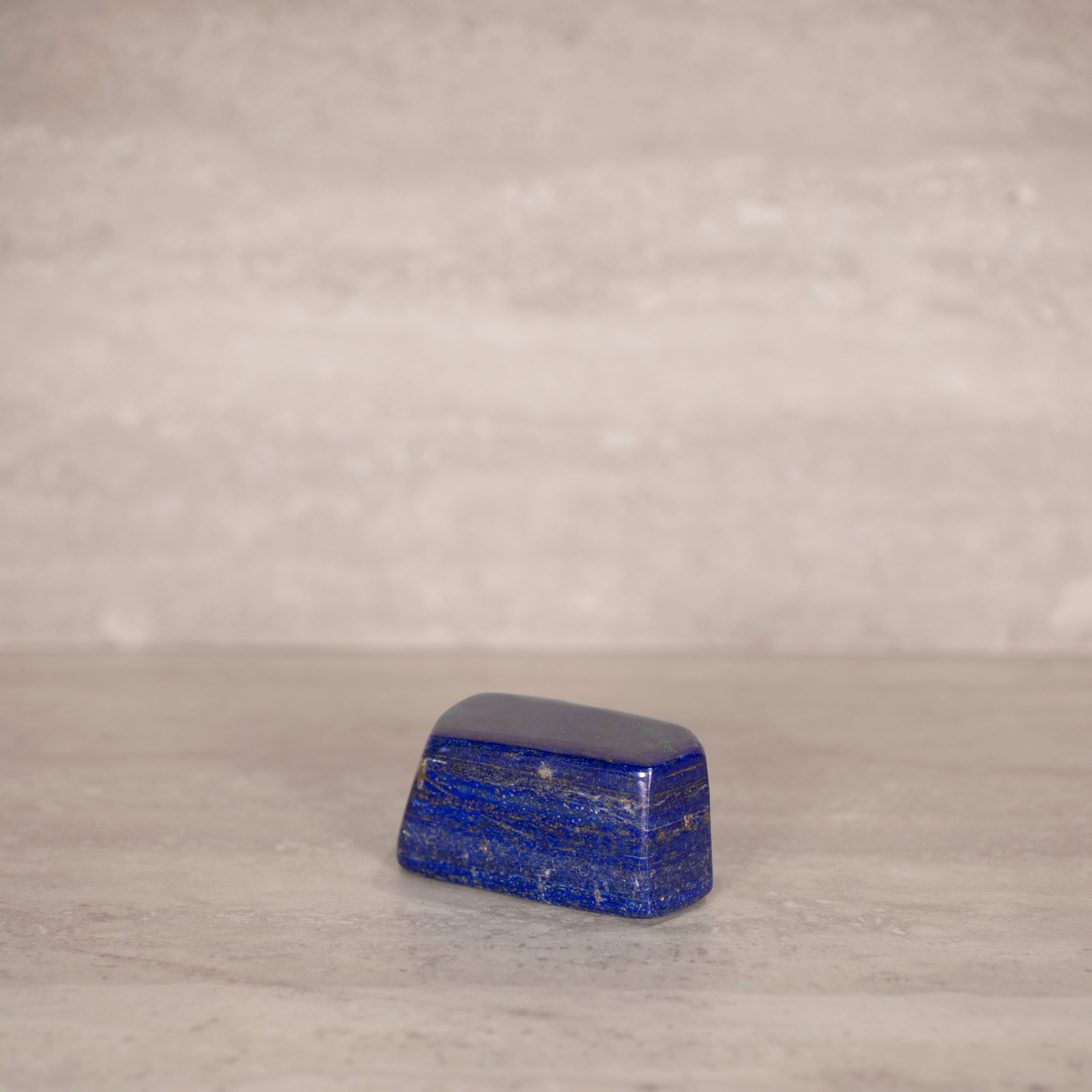 KALIFANO Gemstone Carvings Natural Lapis Lazuli Freeform from Afghanistan - 4" / 495 grams LP1000.007